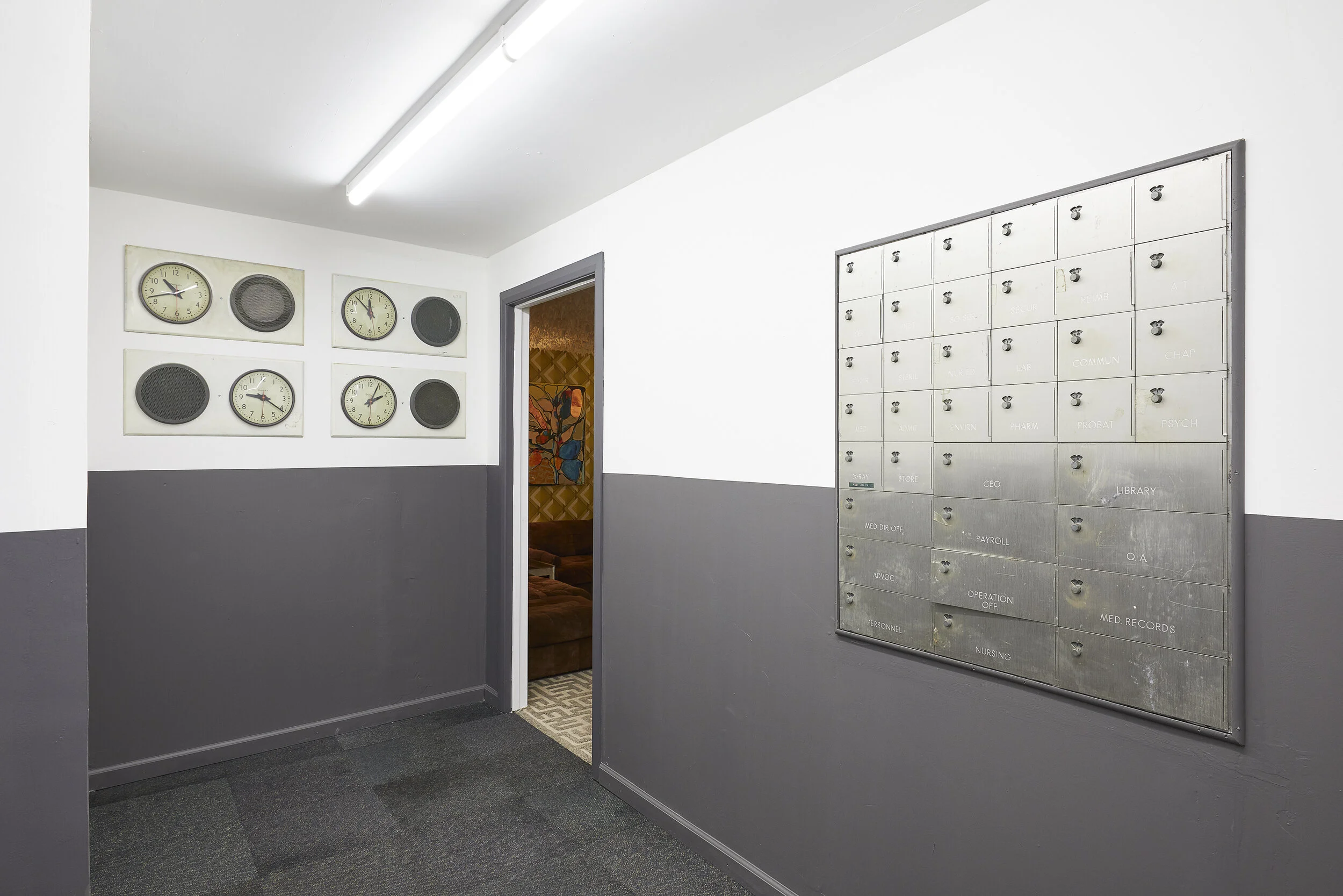 Freeman and Lowe. Colony Sound (R.2_Industrail Hallway). Marlborough, London_Installation View 7_Luke Walker.jpg