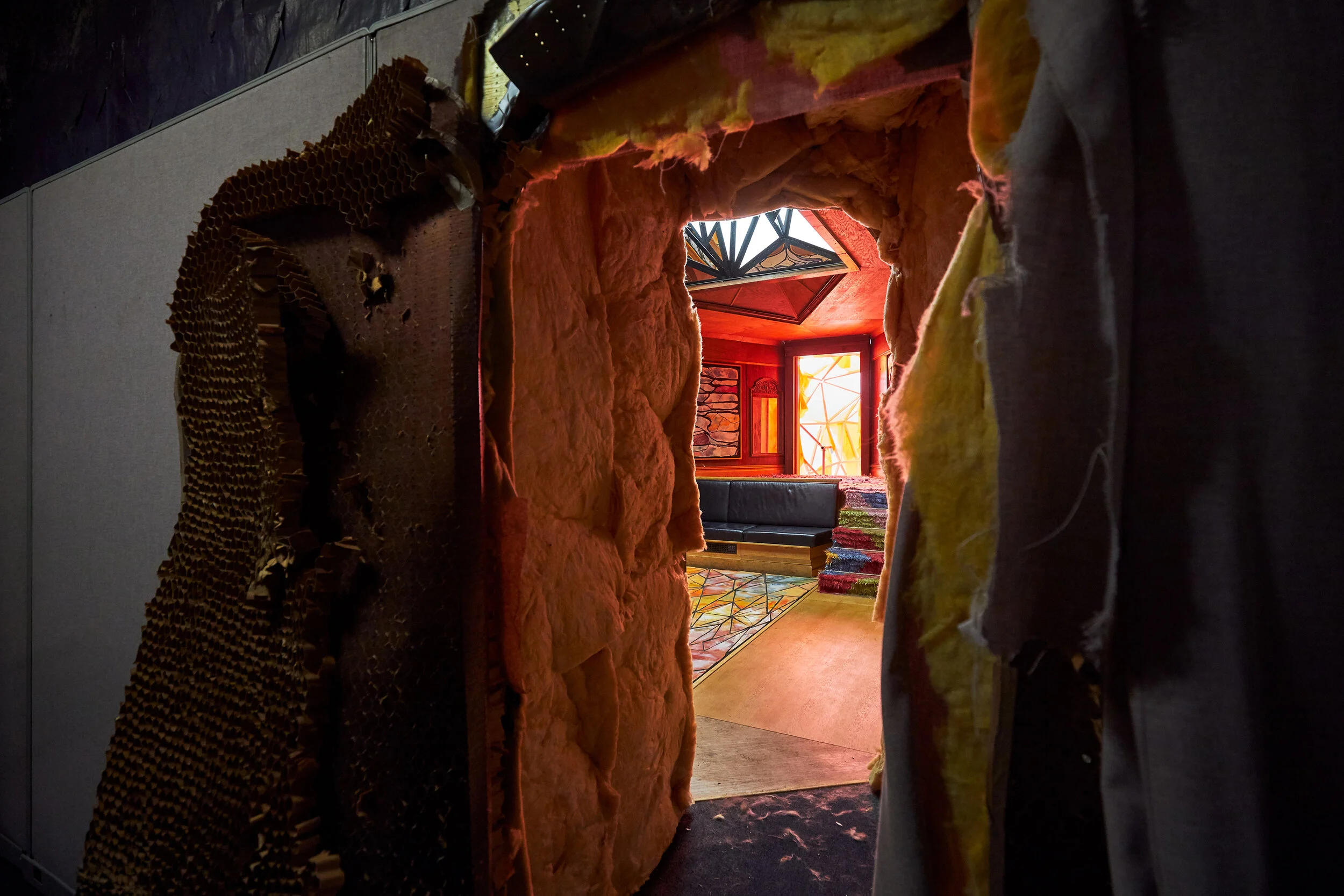 Freeman and Lowe. Colony Sound (R.10_Agonists Lounge). Marlborough, London_Installation View 30_Luke Walker.jpg