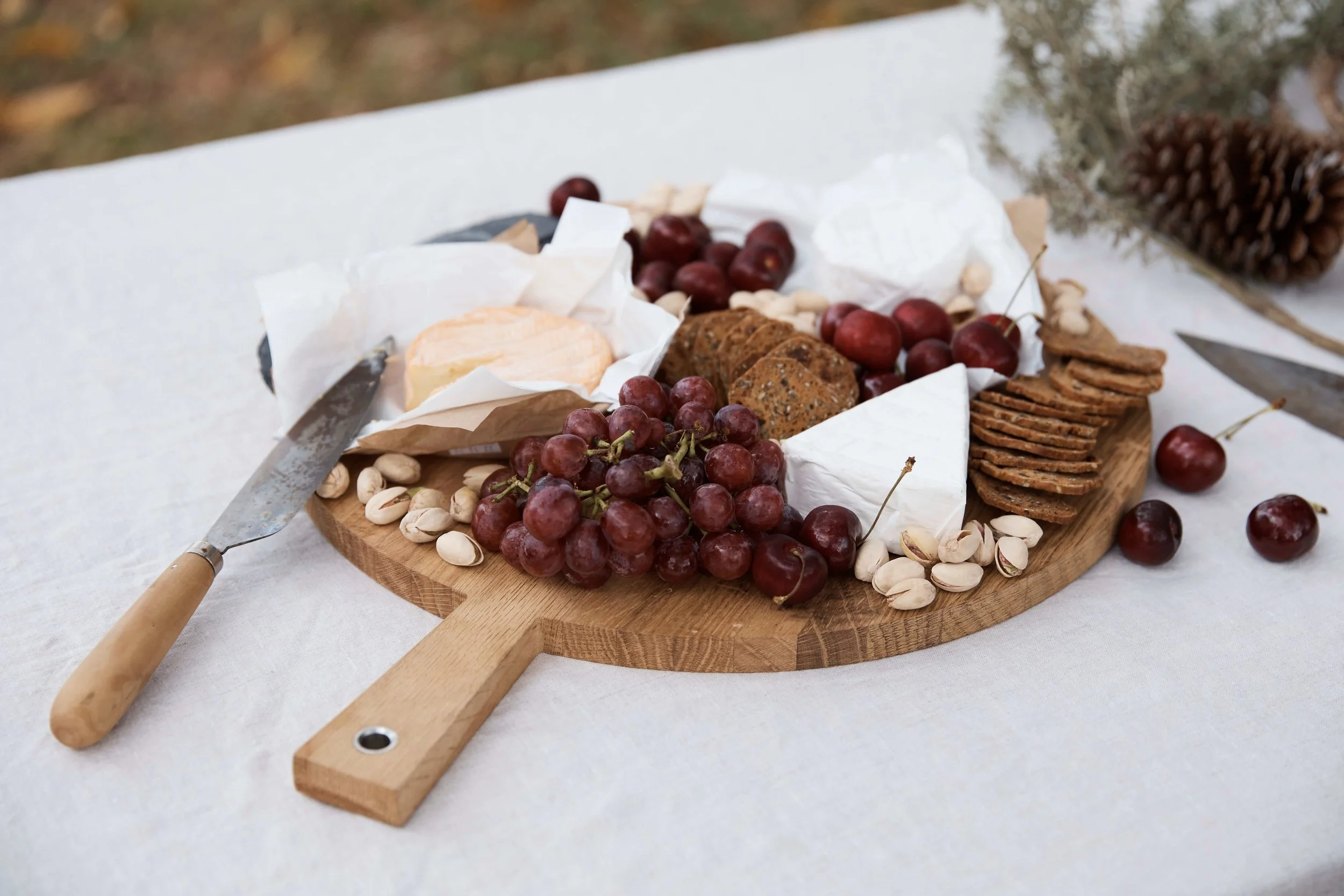 7 Simple Ways to Style Your Easter Table Setting - Natalie Walton