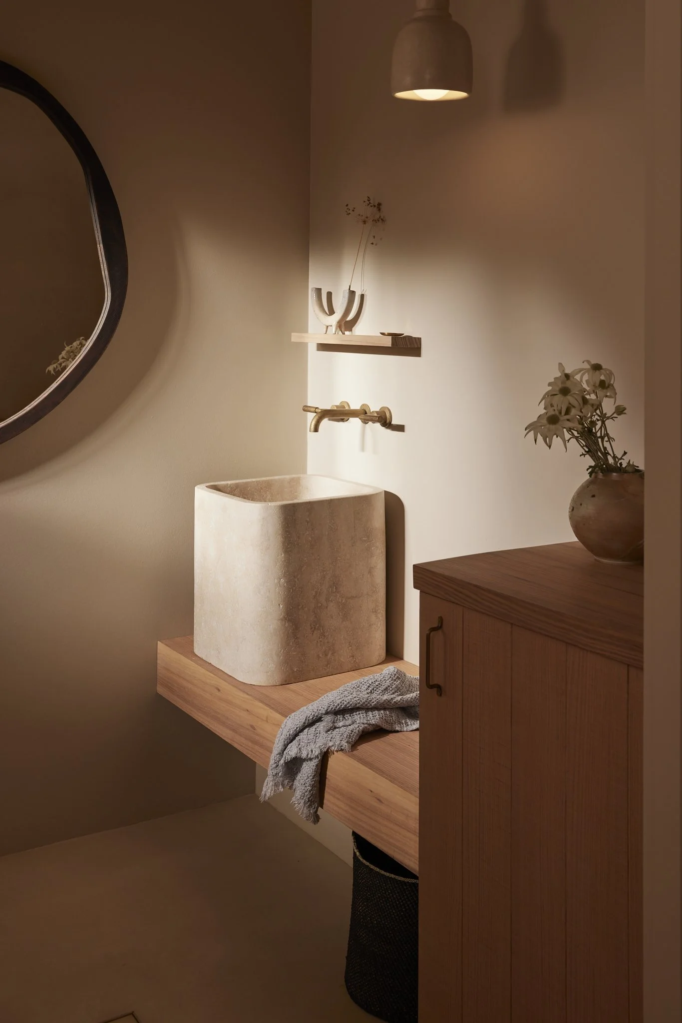 Imprint house5501.jpg