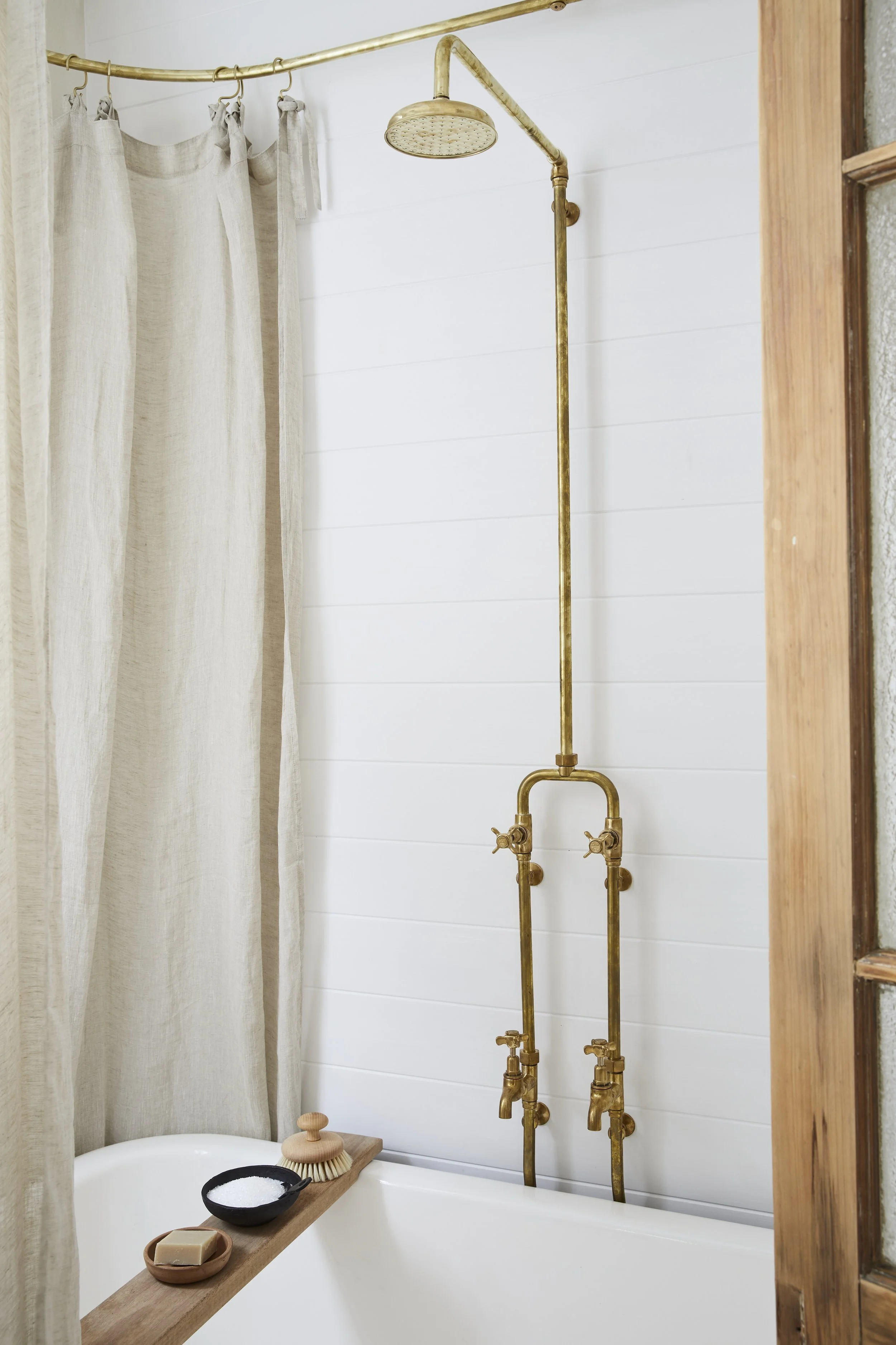 Natalie Walton7224 - still studio - low res.jpeg