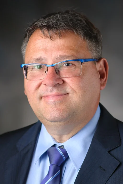 DP Kontoyiannis bio pict.jpg