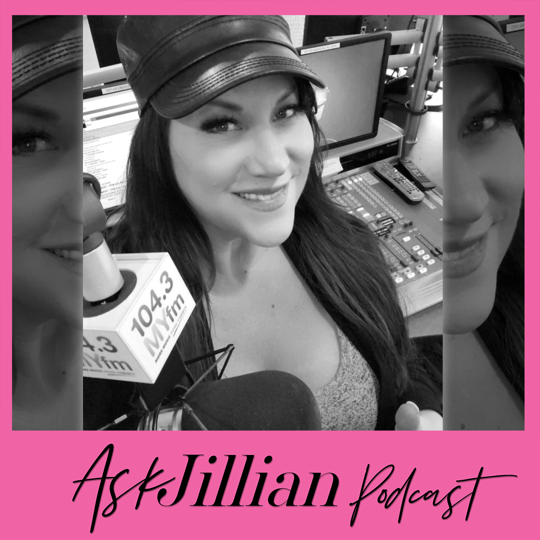 Ep. 34 Lisa Foxx is a radio GODDESS!