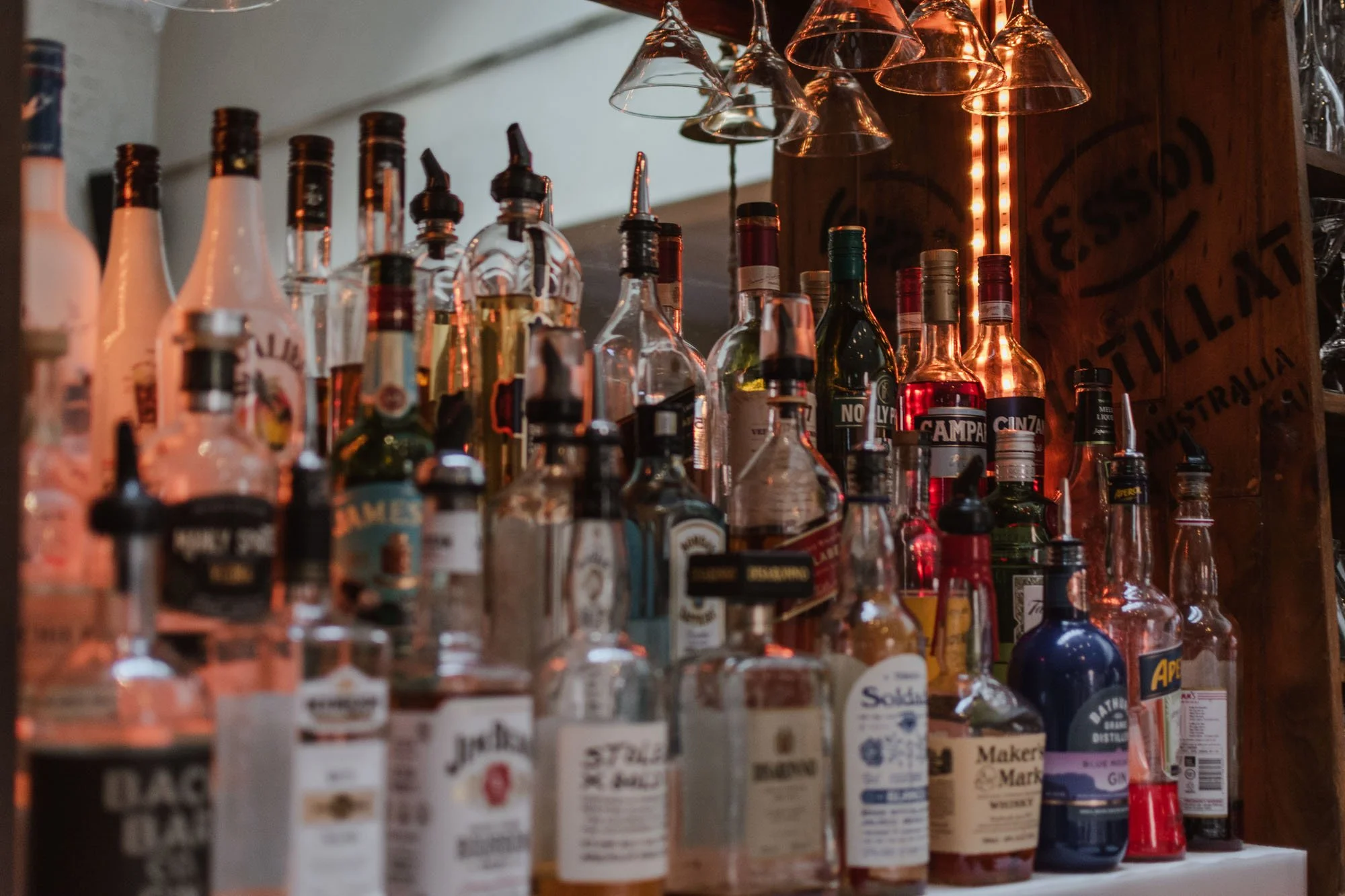church_bar_01.jpg