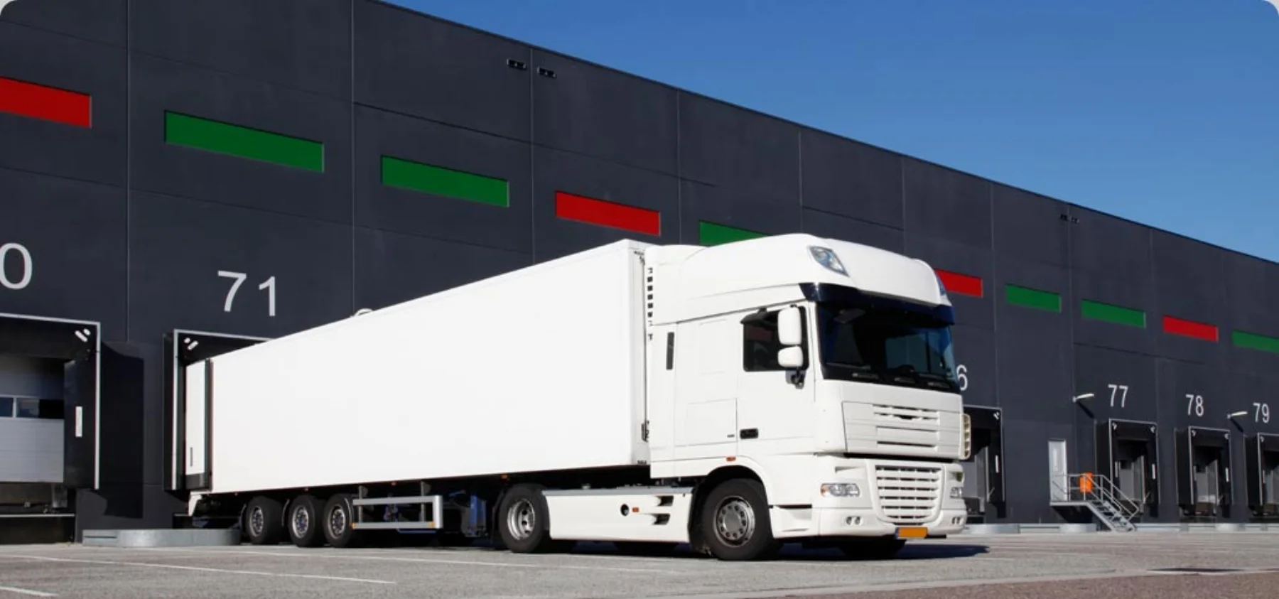 2014.07.29-Northern_Gateway-NGIPImage_Truck Depot.jpg