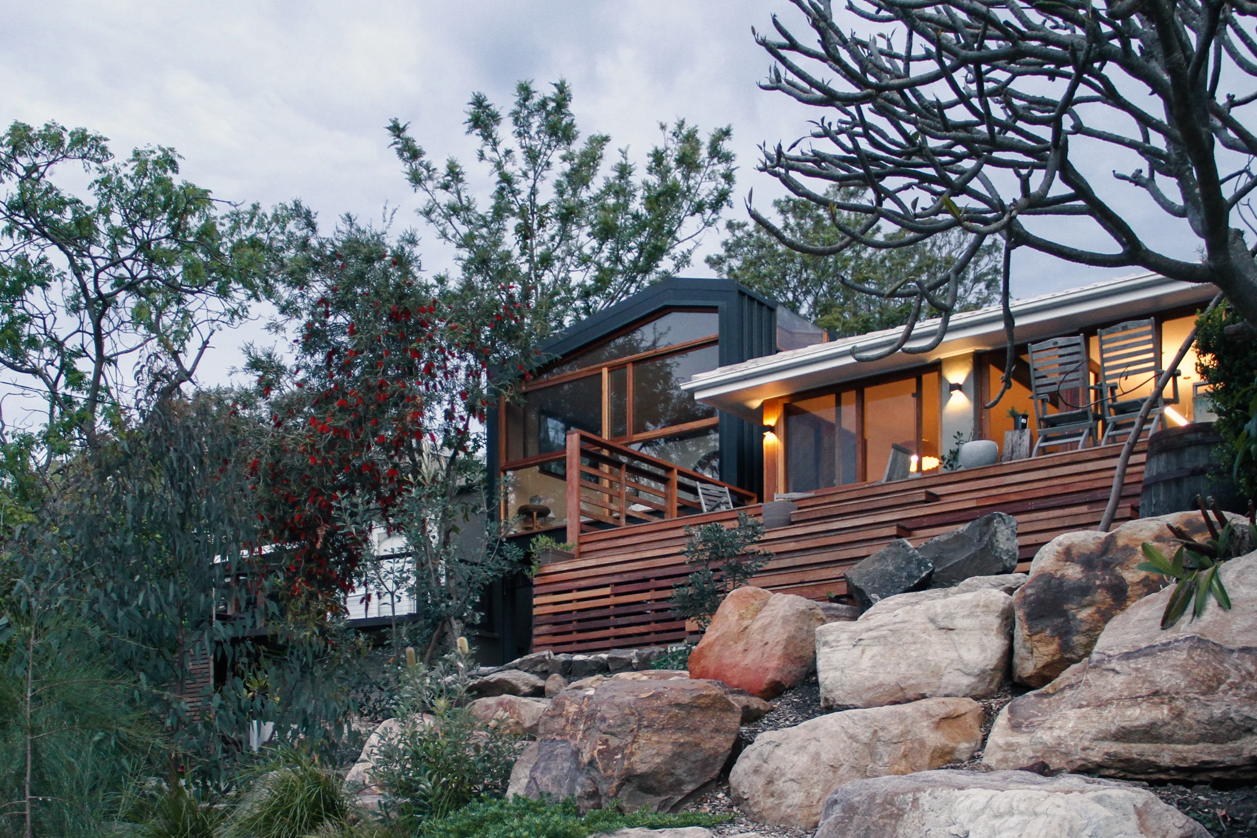 Takt treehouse extension evening front.jpg