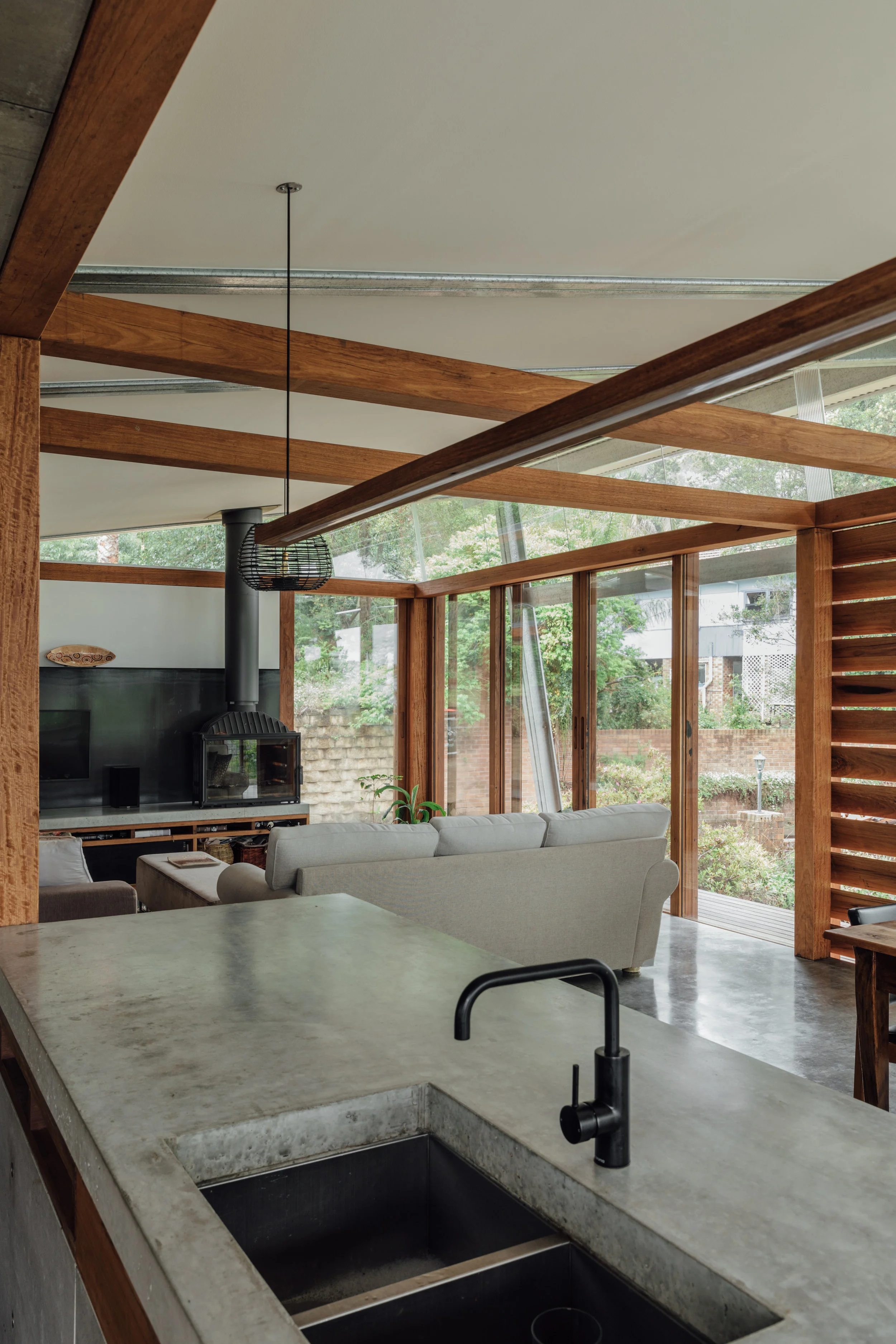 Takt exoskeleton house concrete benchtop.jpg