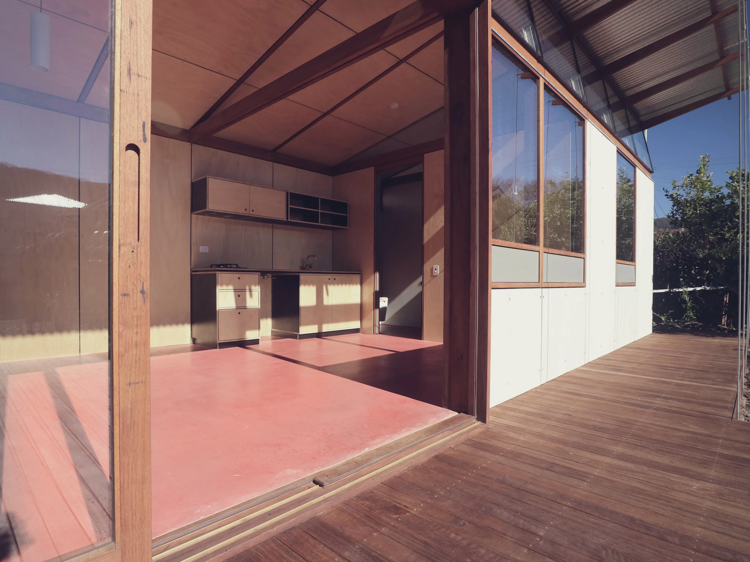 Thirroul joint inside.jpg