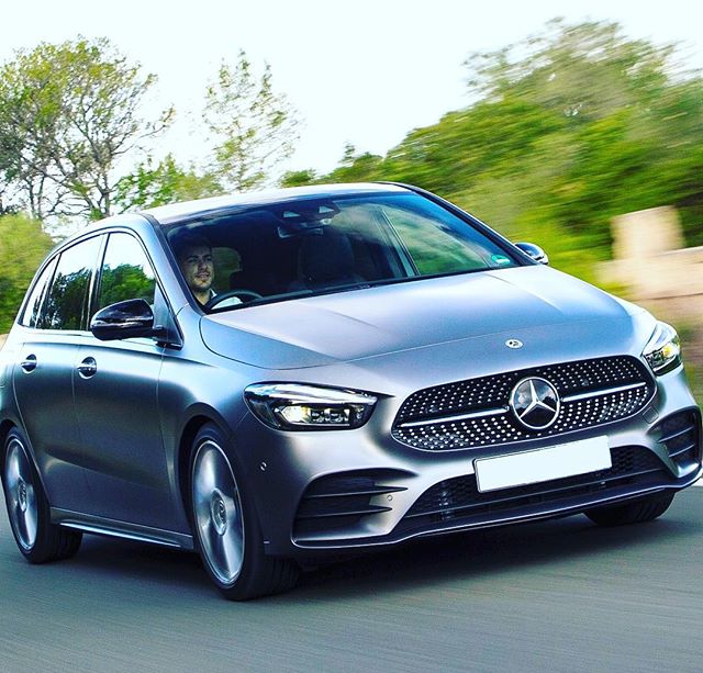 Sleek. Smooth. Sporty. Fresh from a bonnet-to-boot makeover, it&rsquo;s the big-space, big-spec, big-tech, Mercedes-Benz B-Class. 
Appealing to a tech-savvy generation ,  B-Class is filled with features owners will love, some priced lower than before