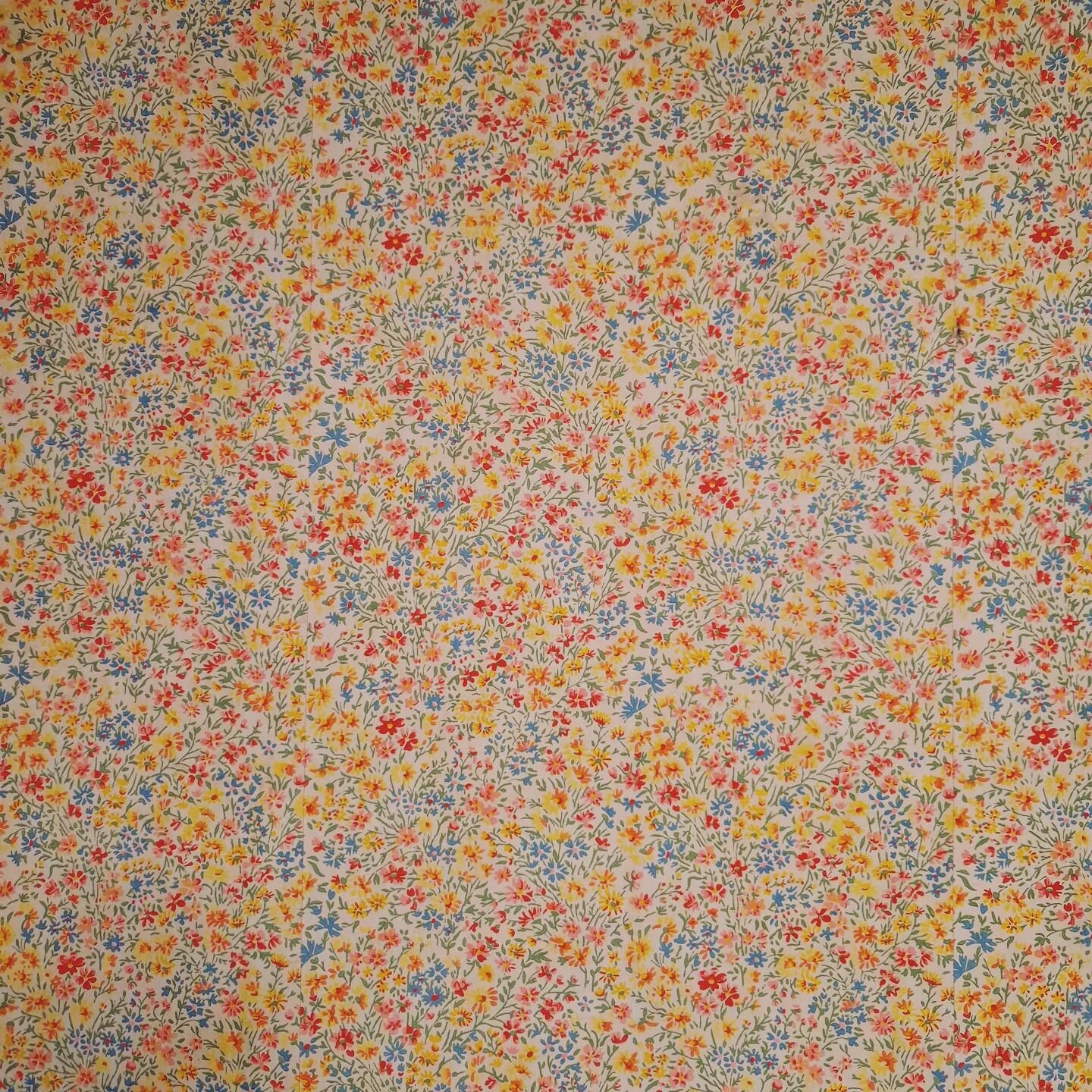 &quot;Good to be home&quot; a Latergram of some original wallpaper from a recent and first-time-in-years visit to my mom's house in MA. #TheYellowWallpaper (Have you read it?)
