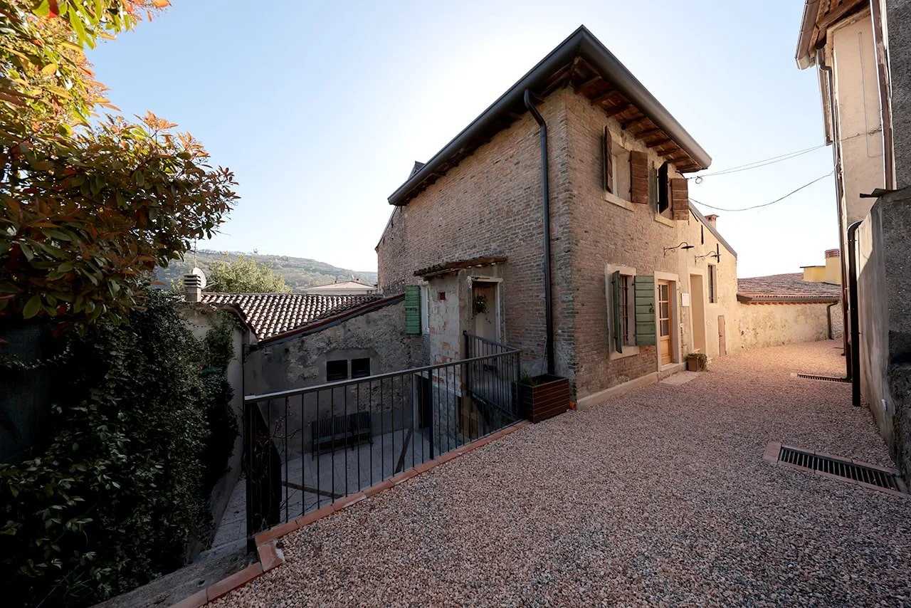entrata indipendente appartamenti della Locanda Dell'Oleificio