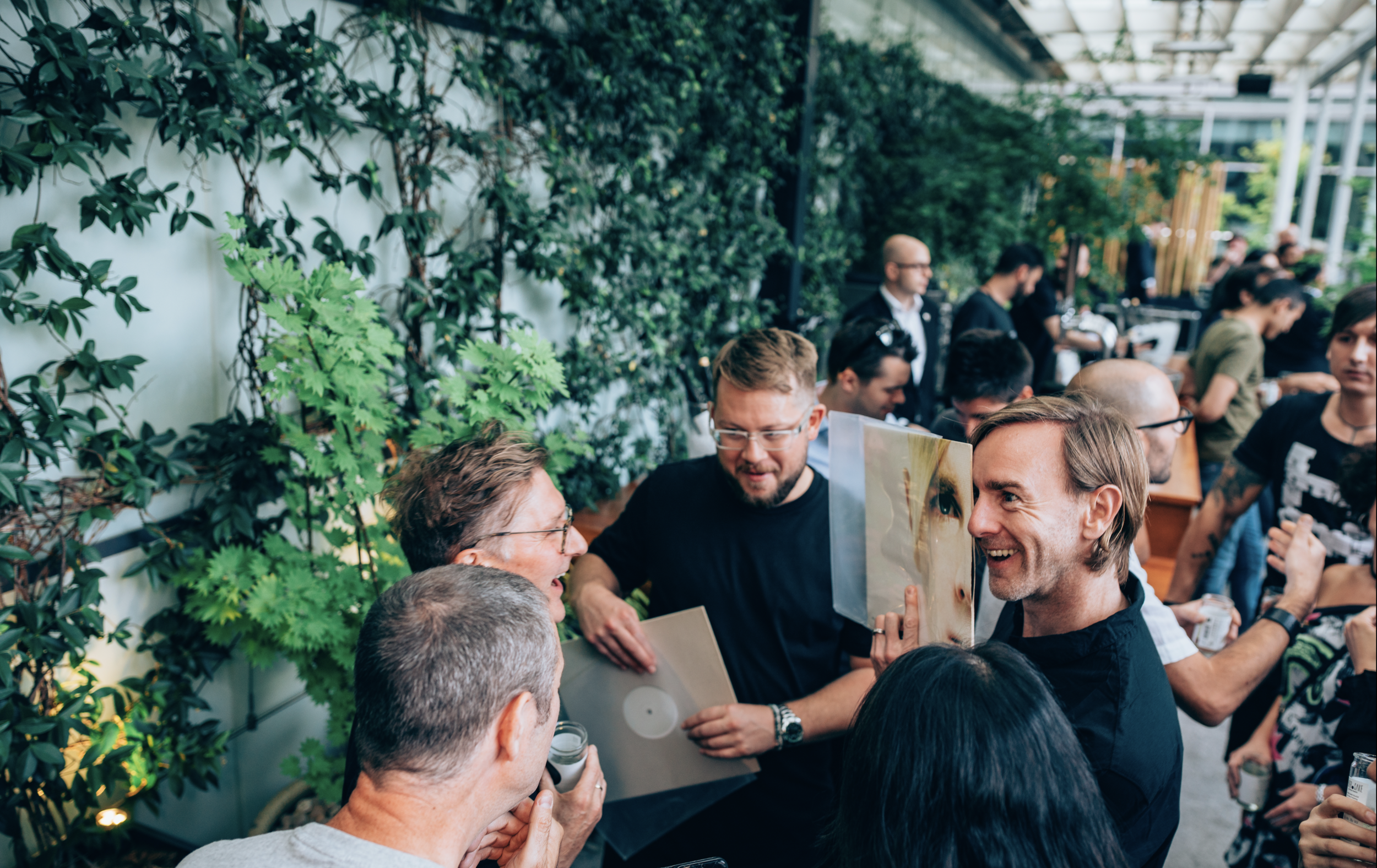 Enter Saké X Richie Hawkin