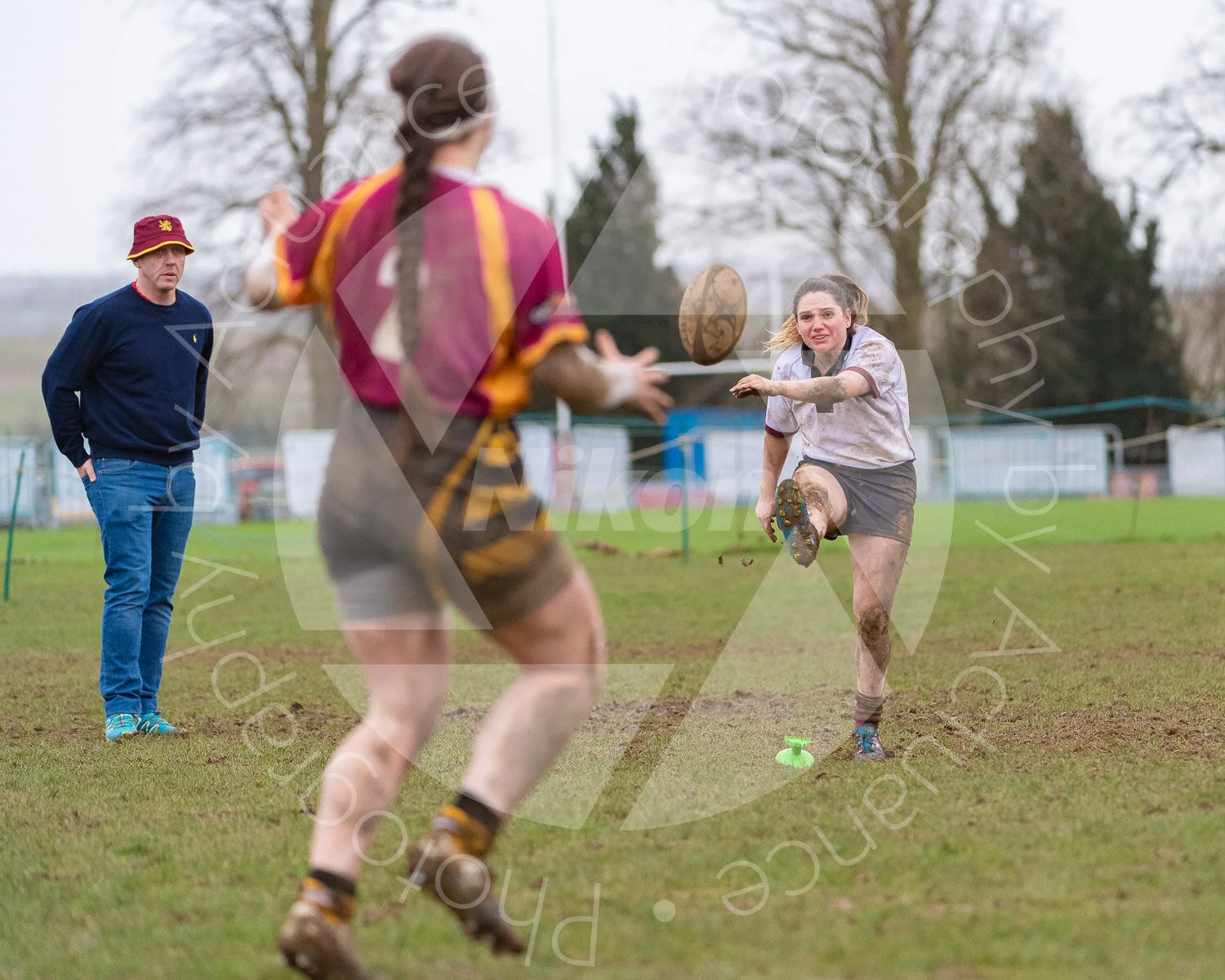Samantha Godleman converts the final try to put the score out of reach for Towcester (Photo: Iain Frankish, Actuance Photography)