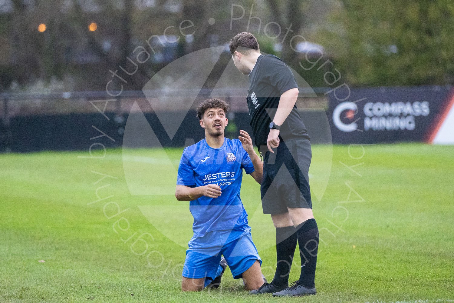 20221105 Real Bedford vs Raunds Town #1677