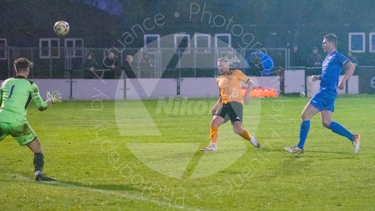 20221105 Real Bedford vs Raunds Town #1879