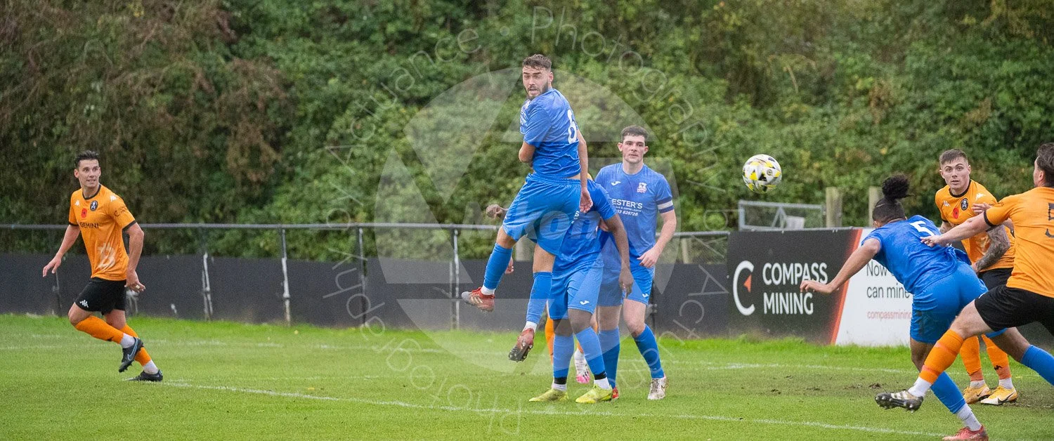 20221105 Real Bedford vs Raunds Town #1659