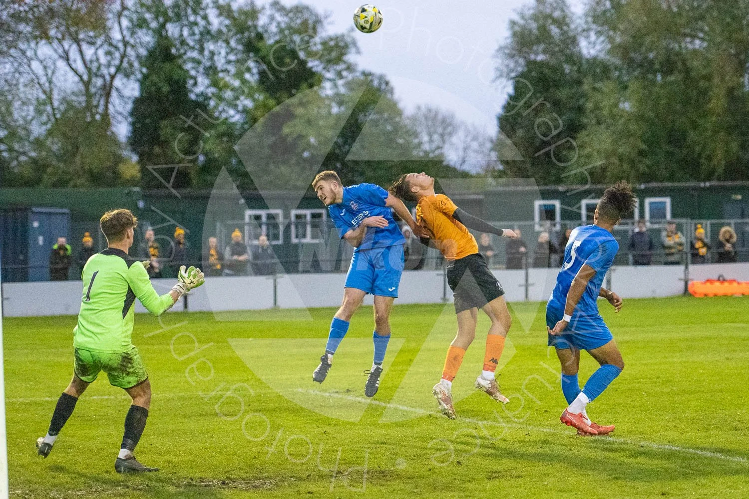 20221105 Real Bedford vs Raunds Town #1795