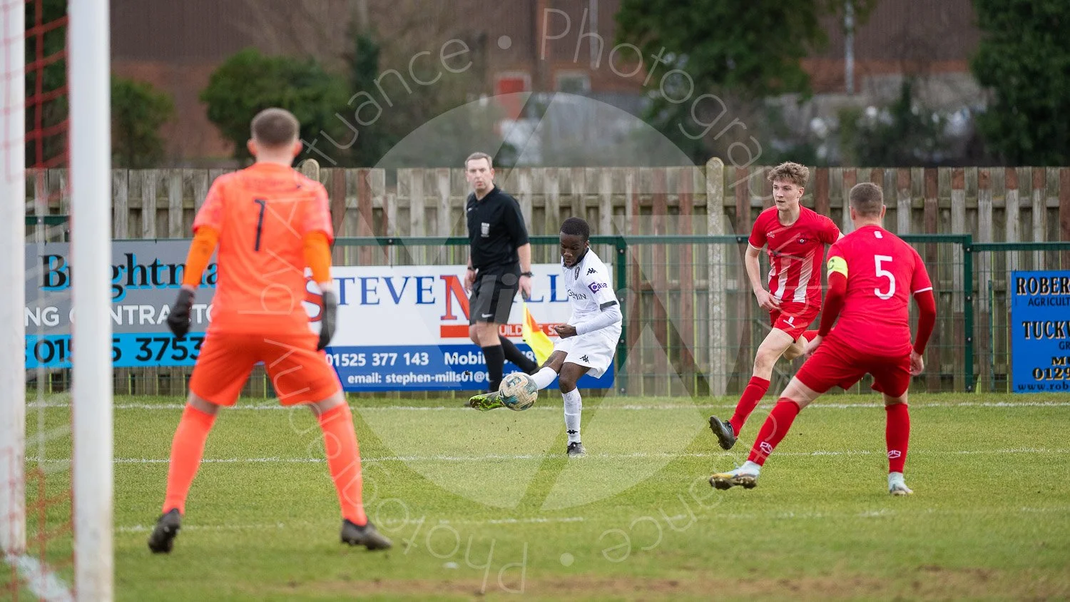 20230218 Leighton Town vs Real Bedford #5739