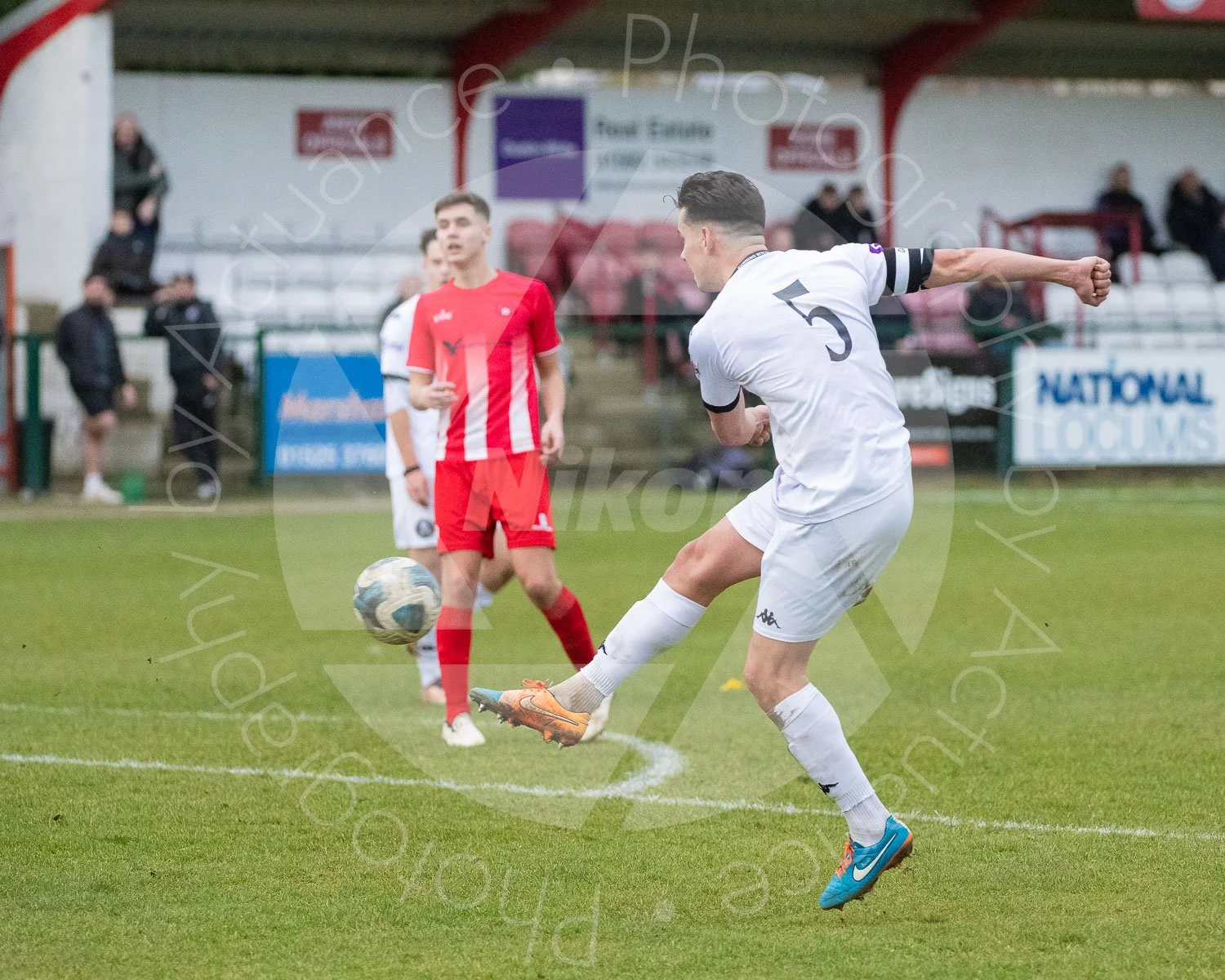 20230218 Leighton Town vs Real Bedford #6059