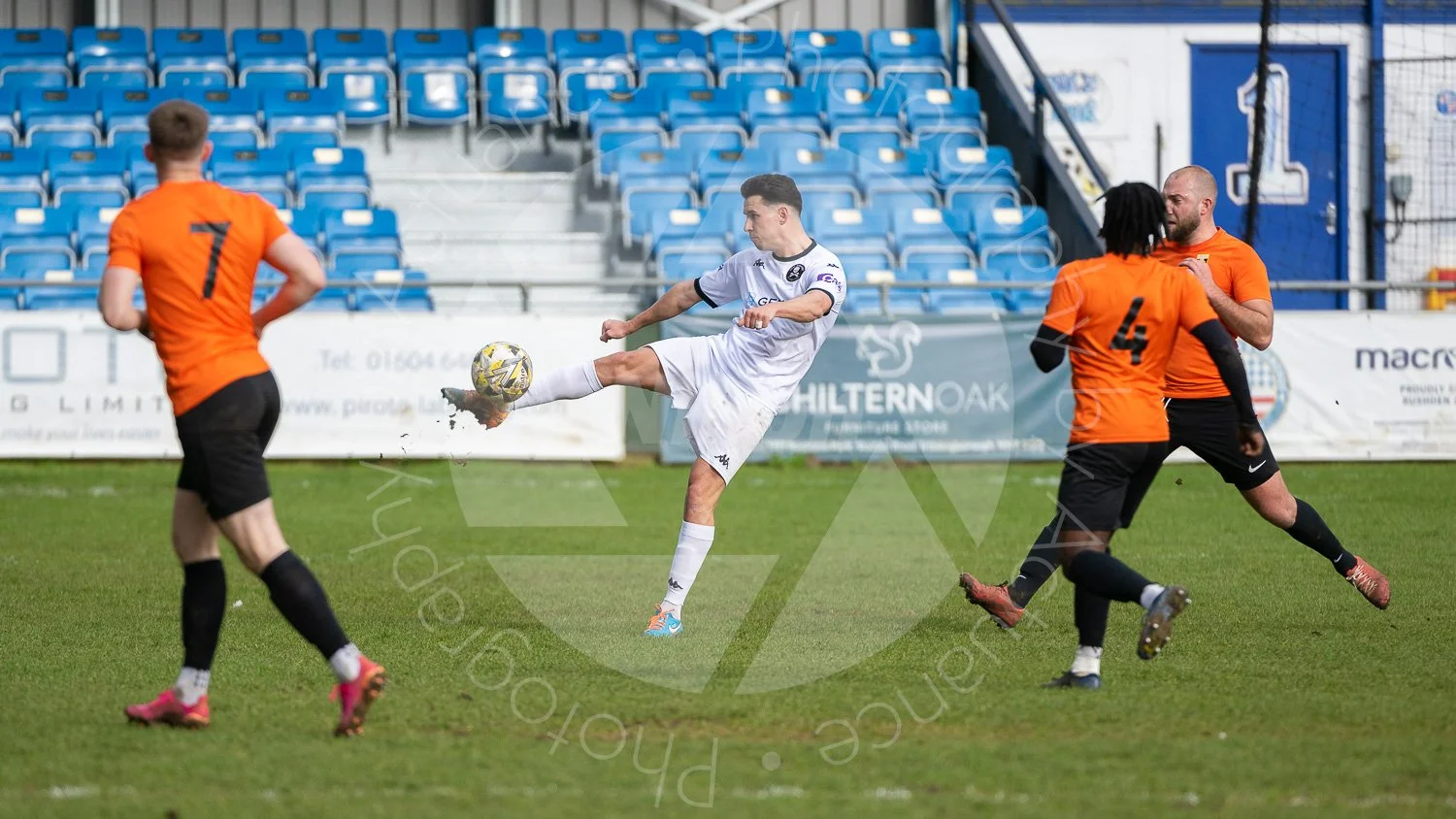 20230318 Rushden & Higham United vs Real Bedford #9408