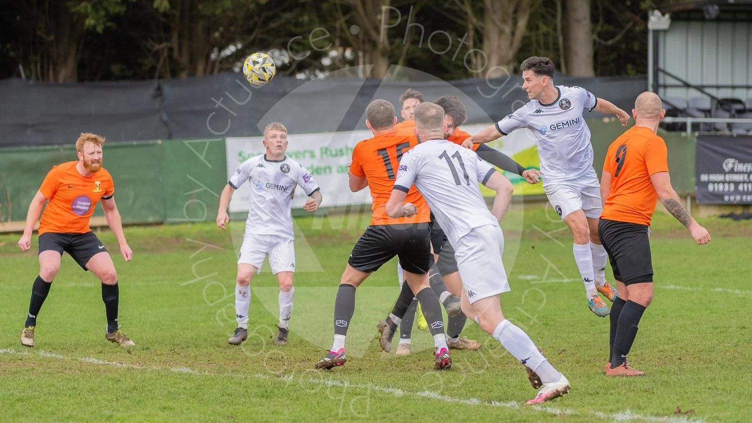 20230318 Rushden & Higham United vs Real Bedford #9438