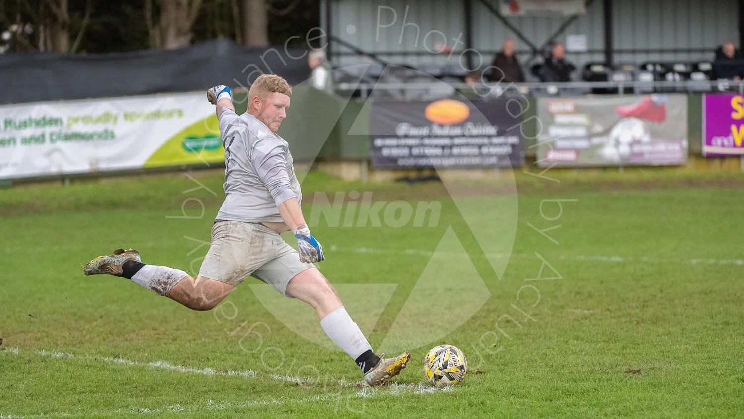 20230318 Rushden & Higham United vs Real Bedford #9531