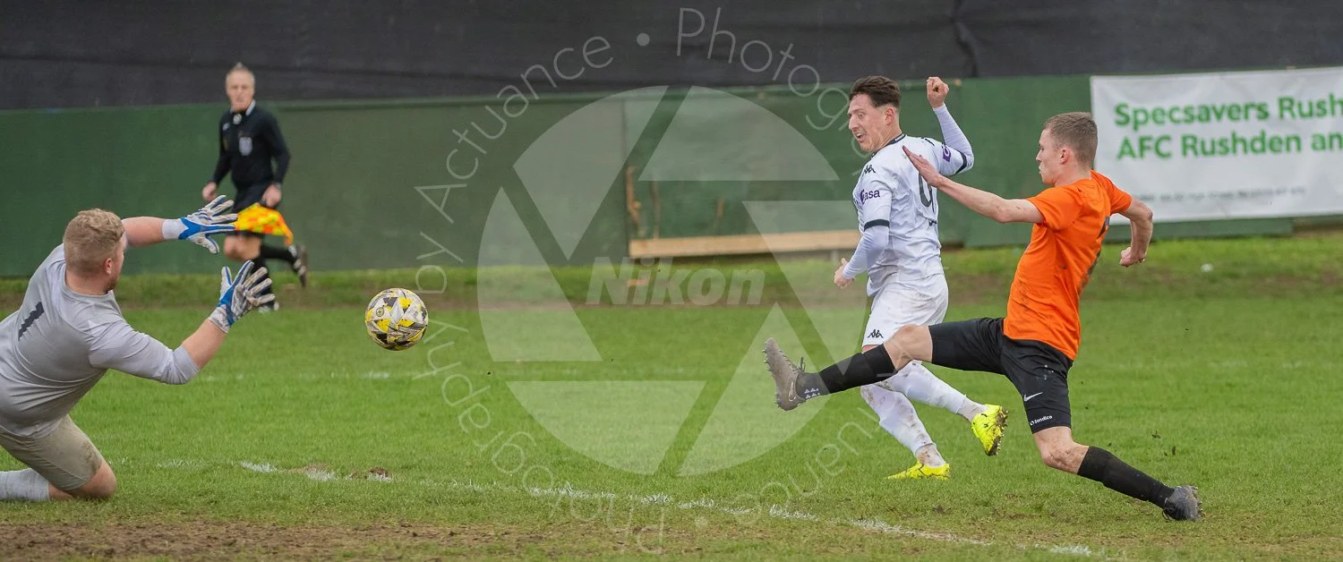 20230318 Rushden & Higham United vs Real Bedford #9582