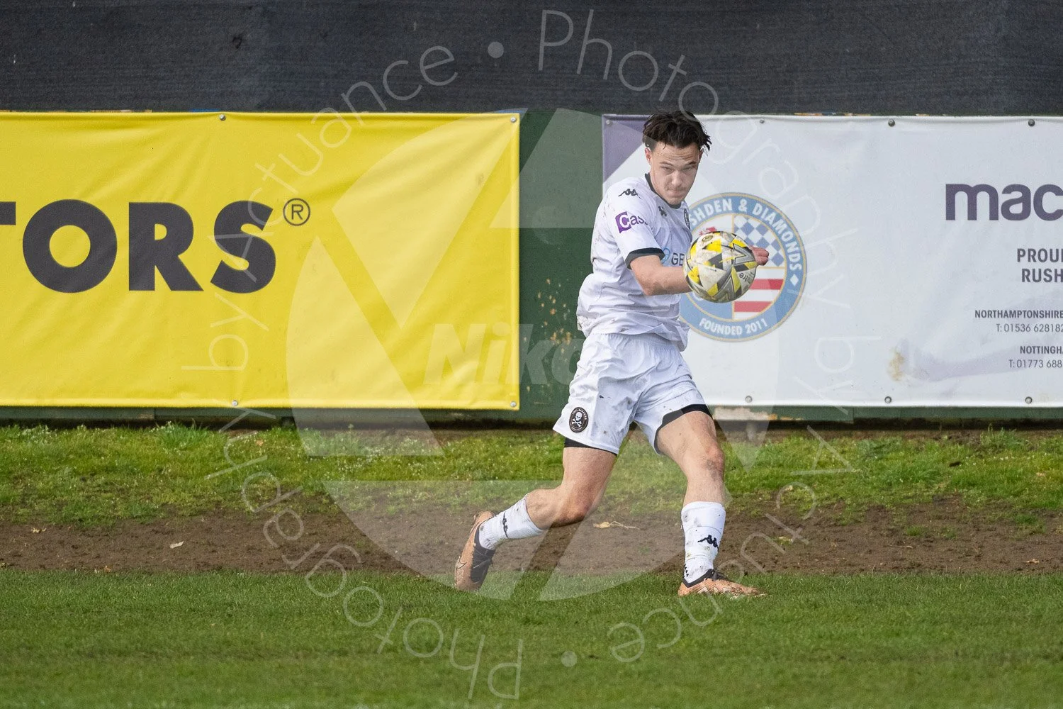 20230318 Rushden & Higham United vs Real Bedford #9791