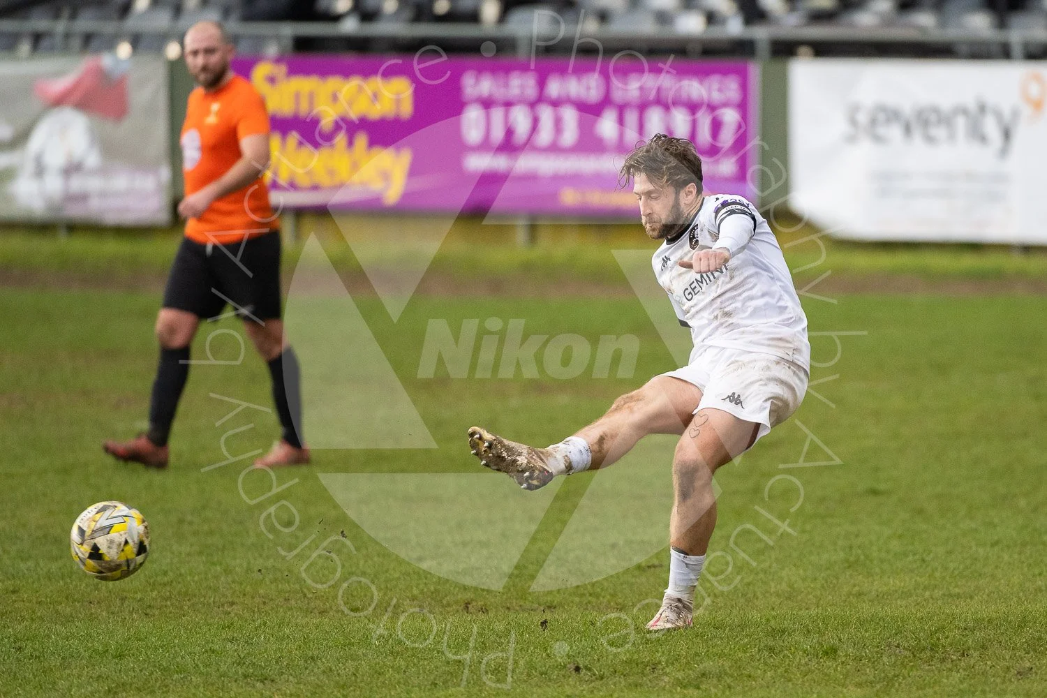 20230318 Rushden & Higham United vs Real Bedford #9840