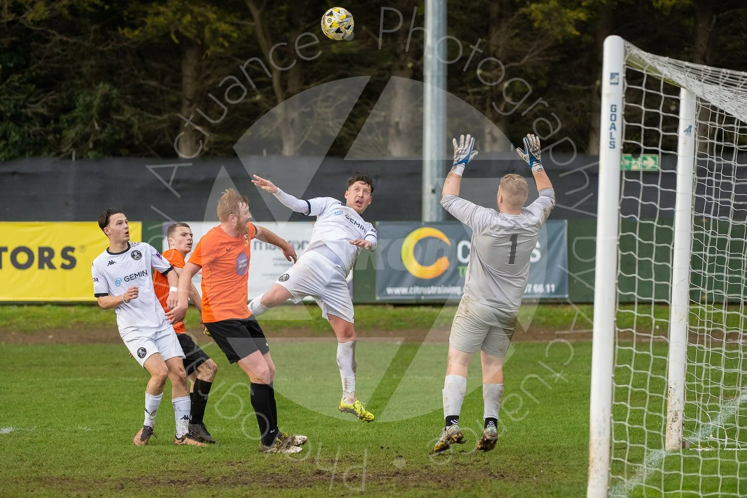 20230318 Rushden & Higham United vs Real Bedford #9864