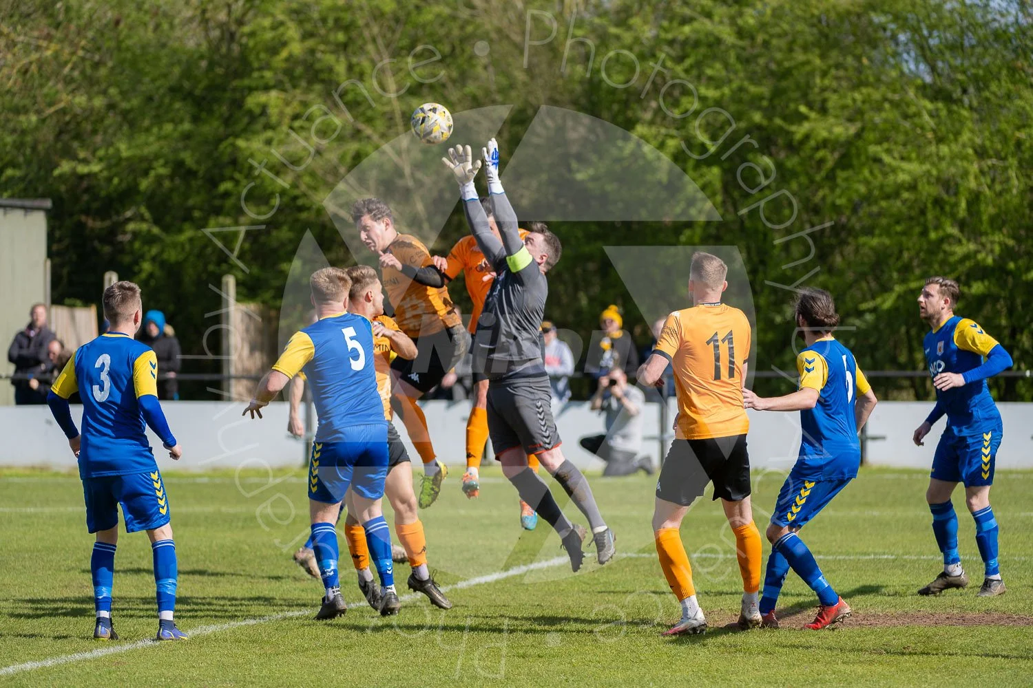 20230410 Real Bedford vs Ampthill Town FC #4203