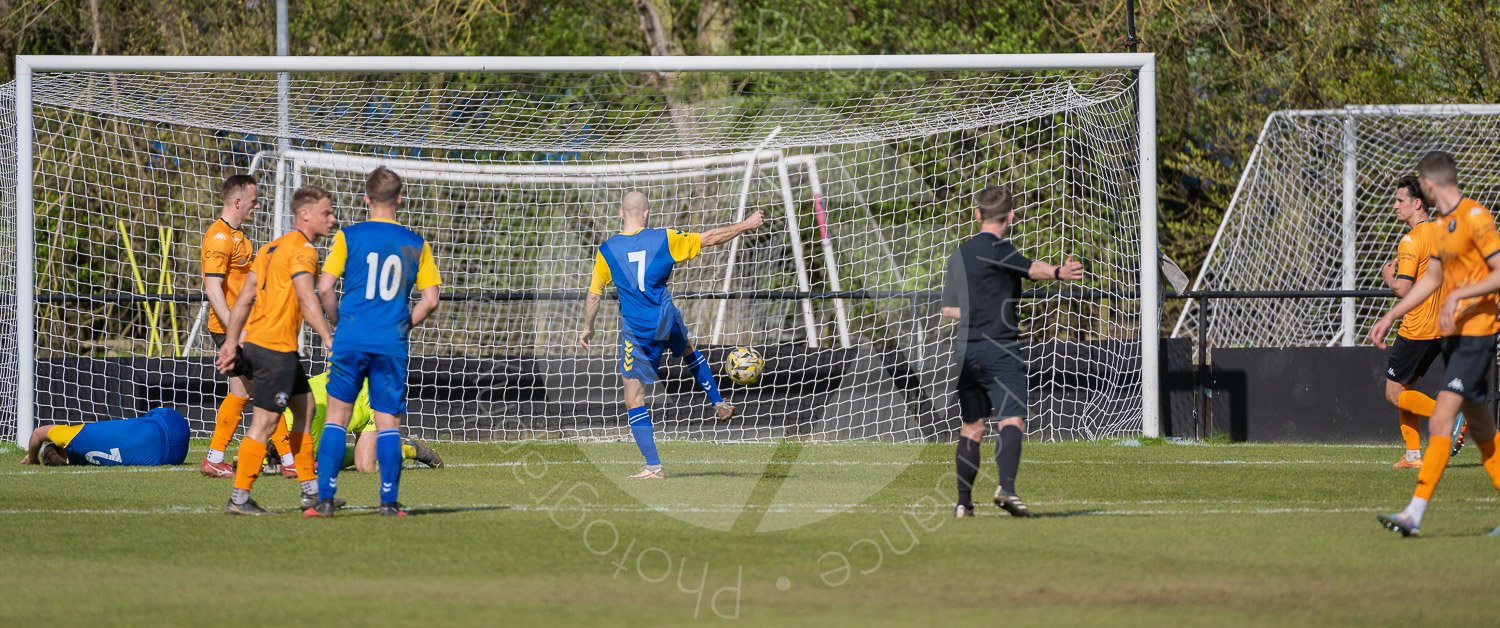 20230410 Real Bedford vs Ampthill Town FC #4380