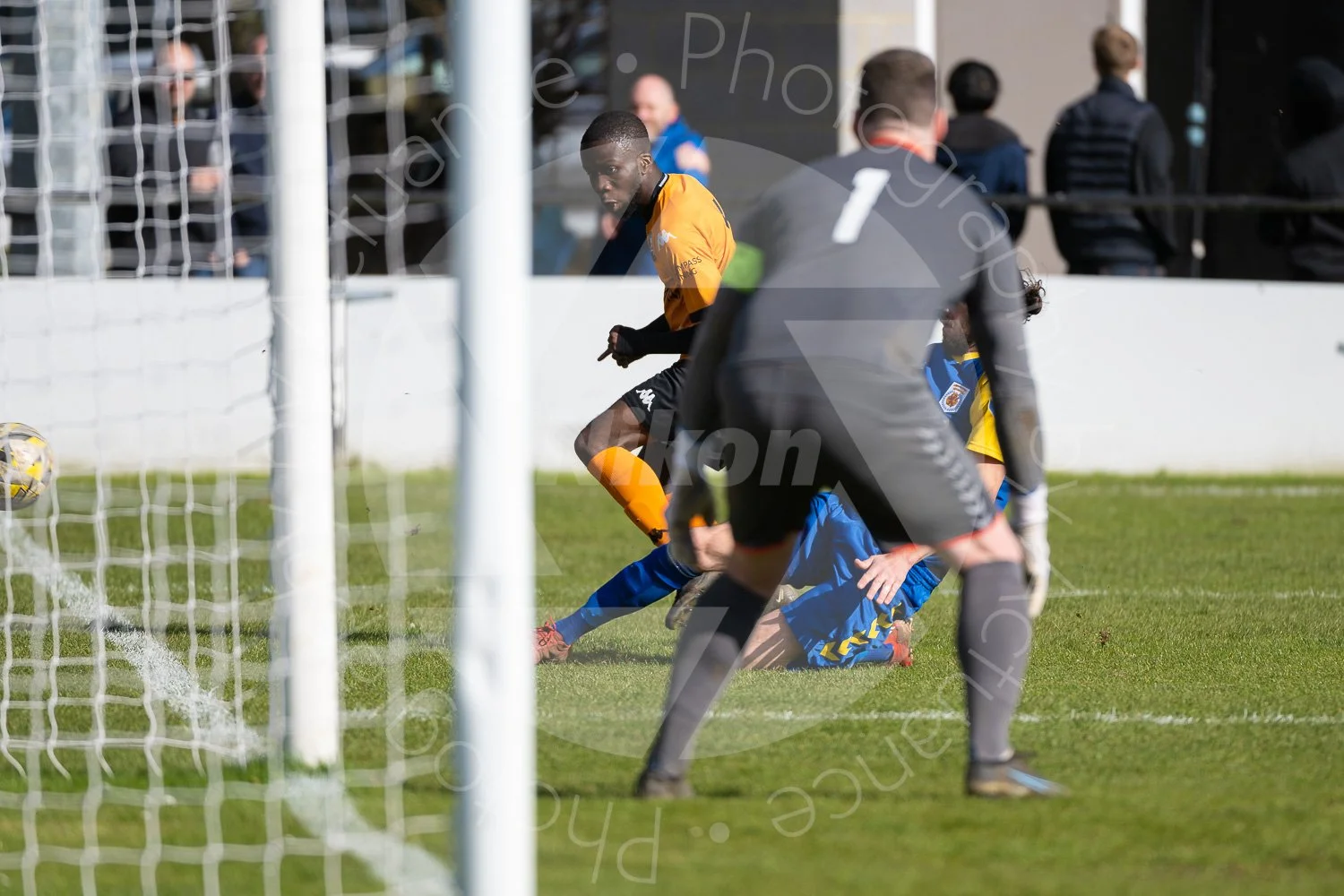 20230410 Real Bedford vs Ampthill Town FC #4538