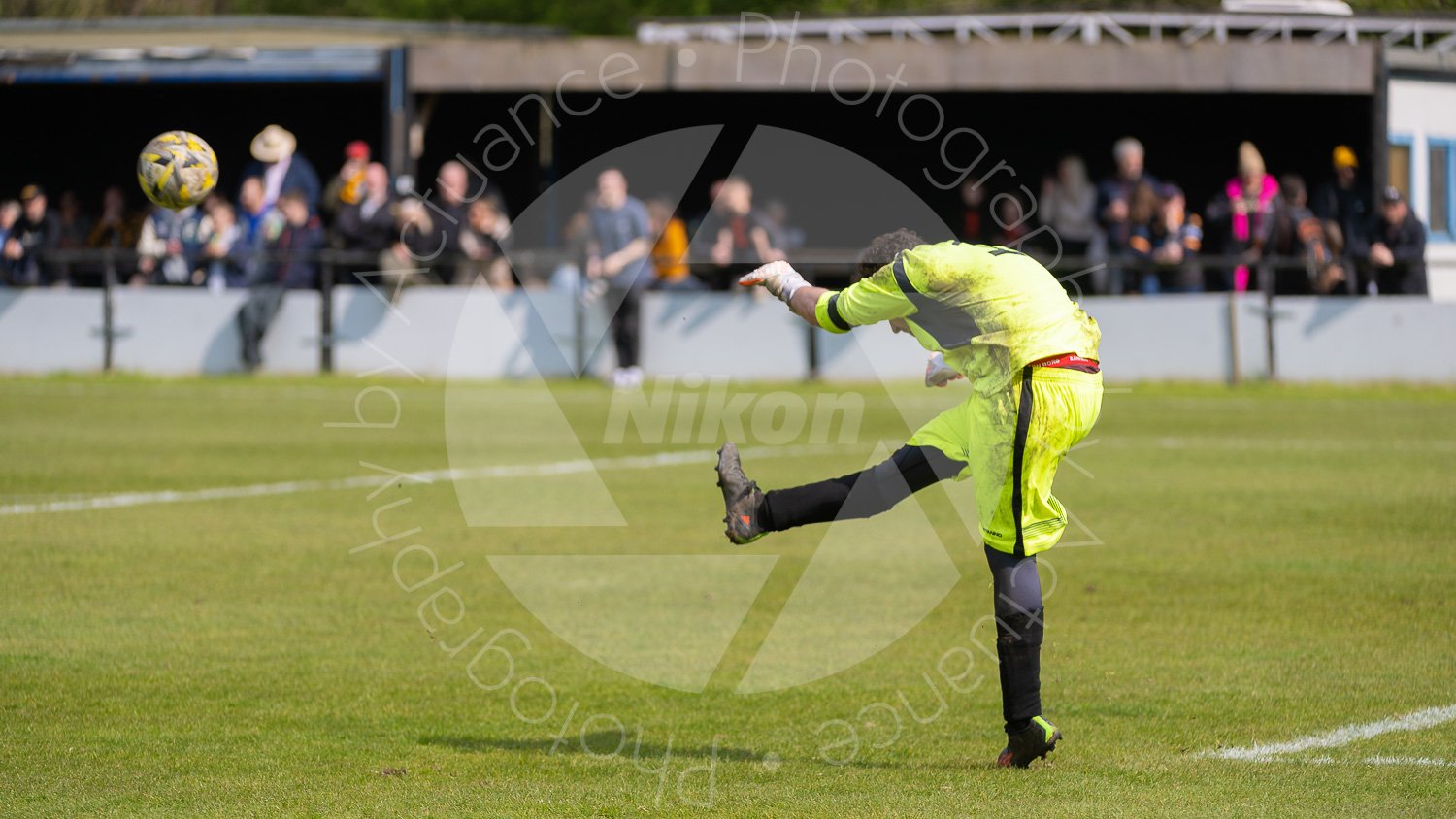 20230415 Real Bedford vs Thame United Reserves #4876