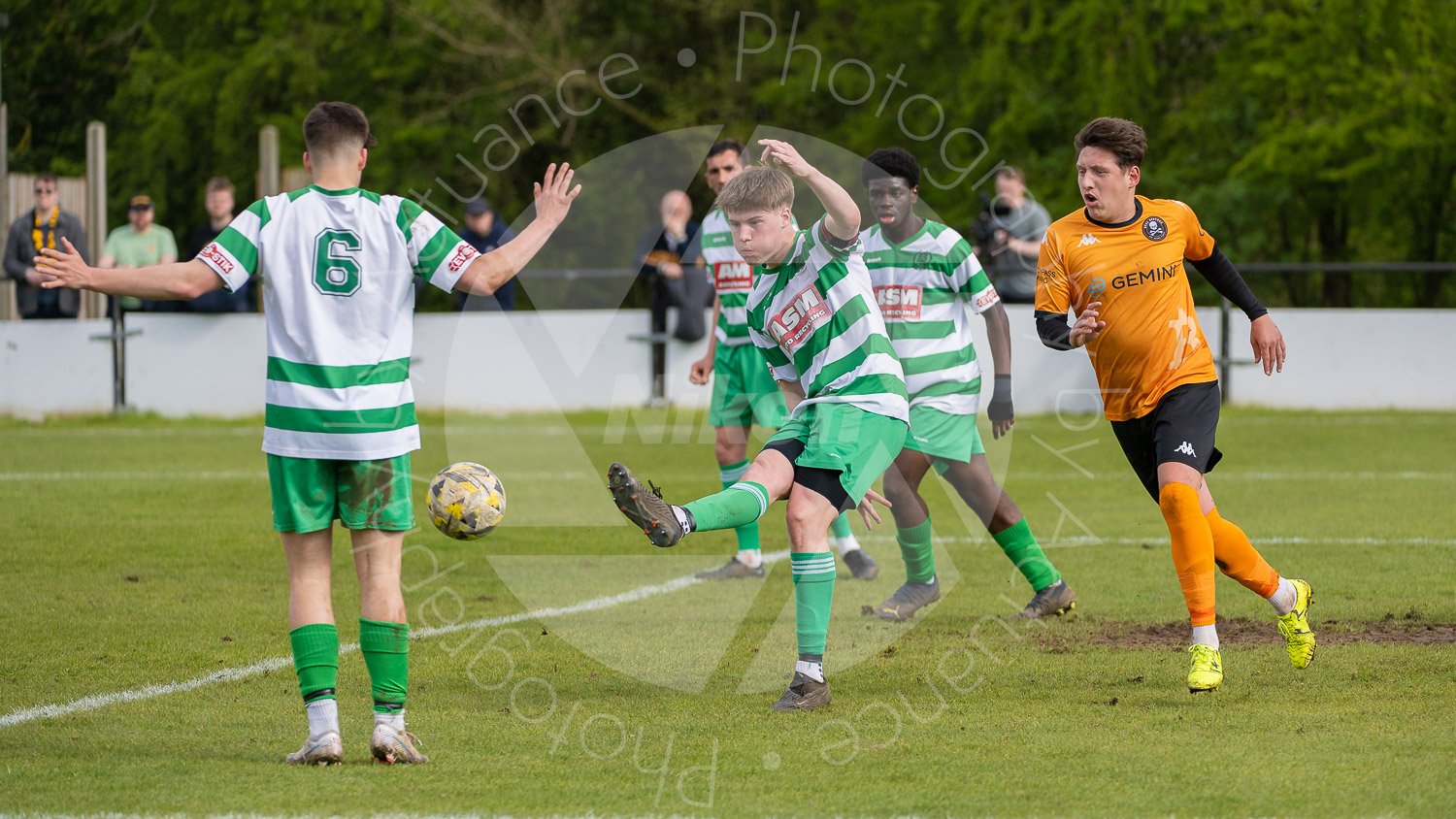 20230415 Real Bedford vs Thame United Reserves #5132
