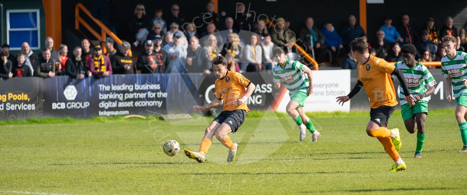 20230415 Real Bedford vs Thame United Reserves #5559