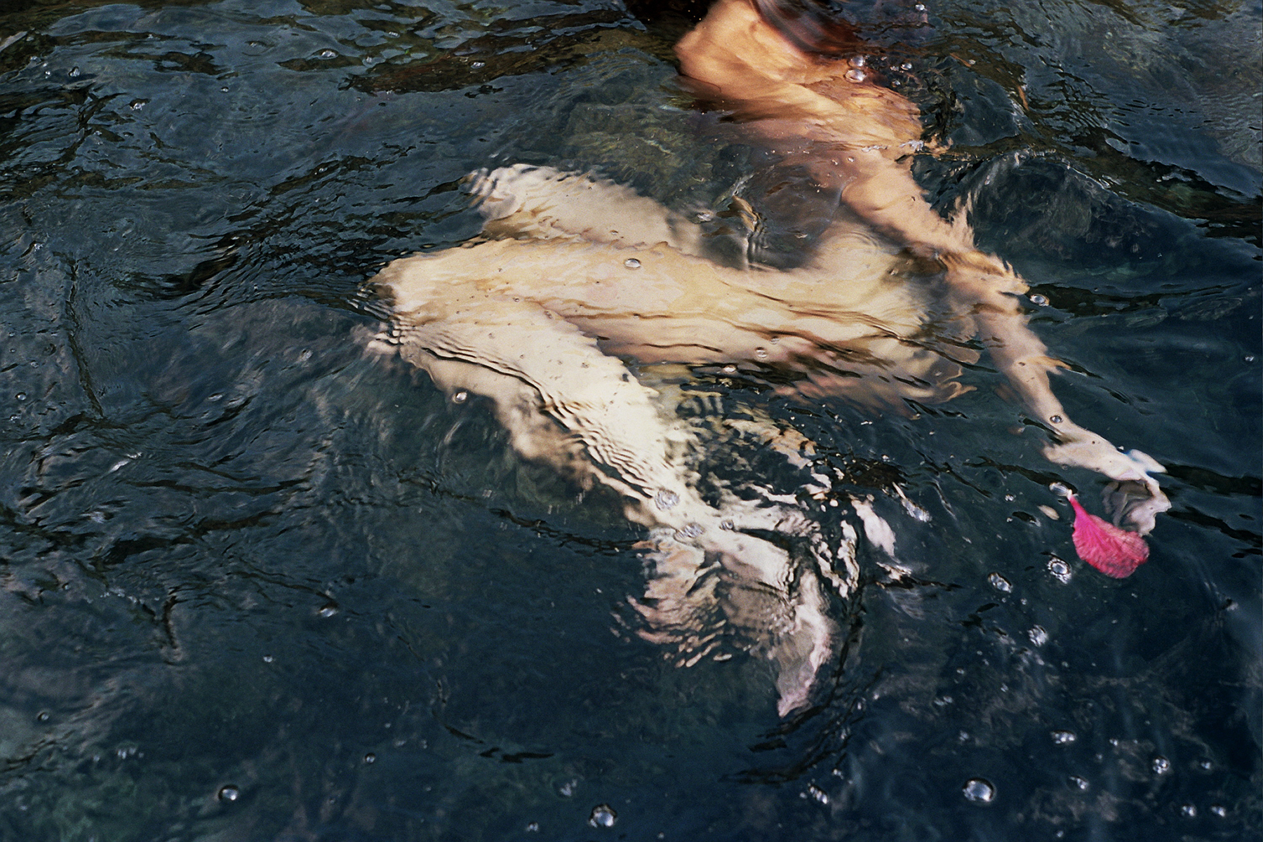 MICHAELA_MEADOW_07.jpg