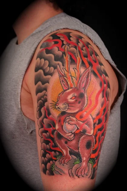 Joe Vegas Thunderbolt Tattoo Piercing