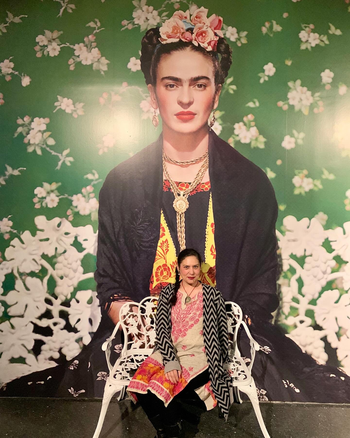 Will soon be fulfilling a bucket list item- celebrating Dia de Los muertos, in Mexico! And this holiday is all about remembering, honoring and looking back as a way forward. Super modified schedule this week but join me on the mat to honor your pract