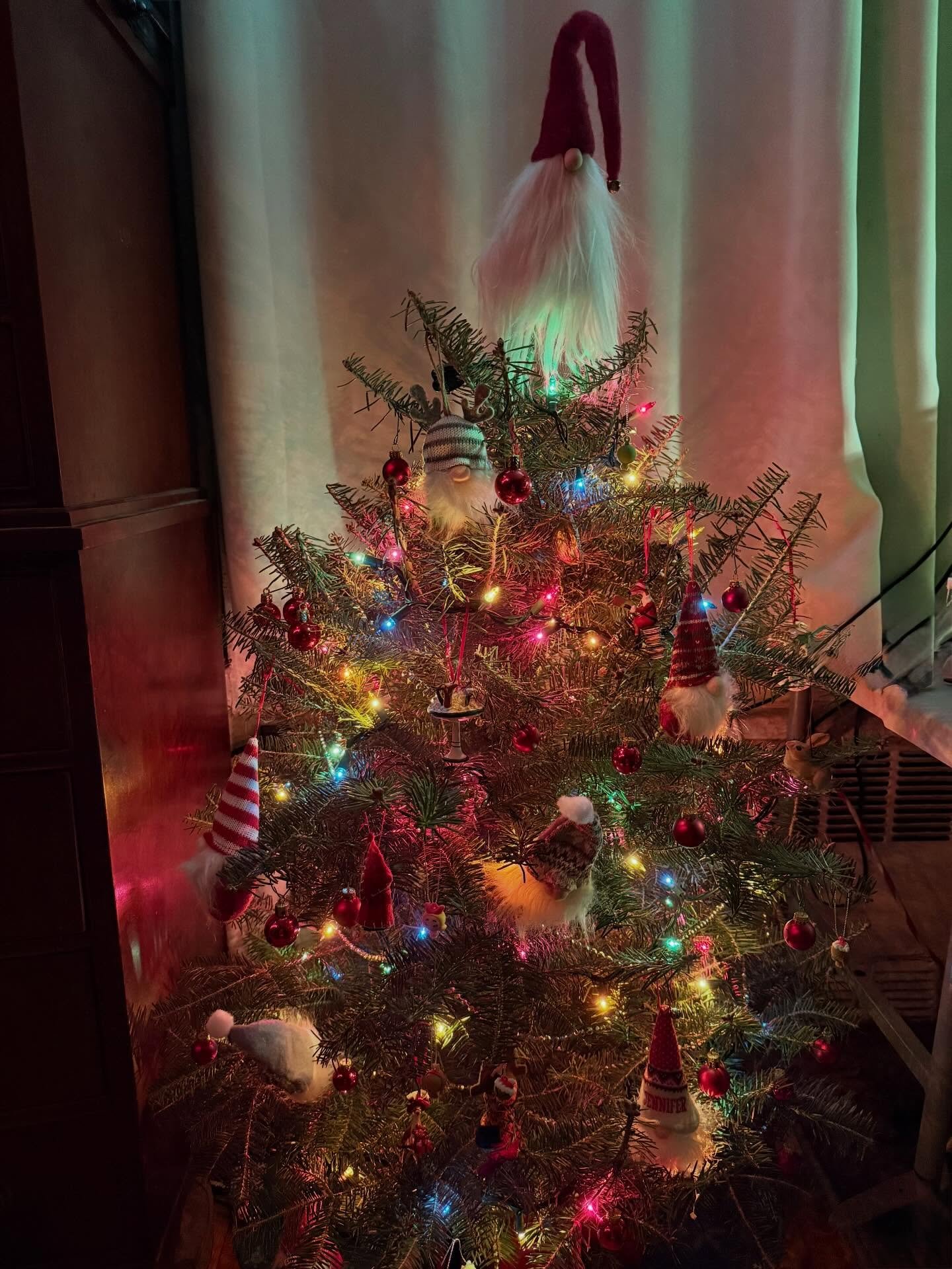 Tis the season, right? Whether or not you&rsquo;re celebrating any holidays, this time of the year is always a great time for reflection, especially on what we&rsquo;ve both given and received this year, and what we want to give and receive in the co