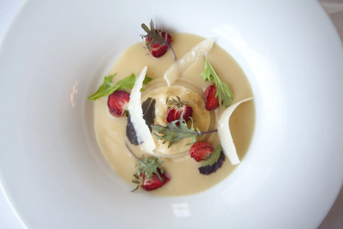 Strawberry_ravioli_marthas_vineyard_Kelley_debettencourt.jpg