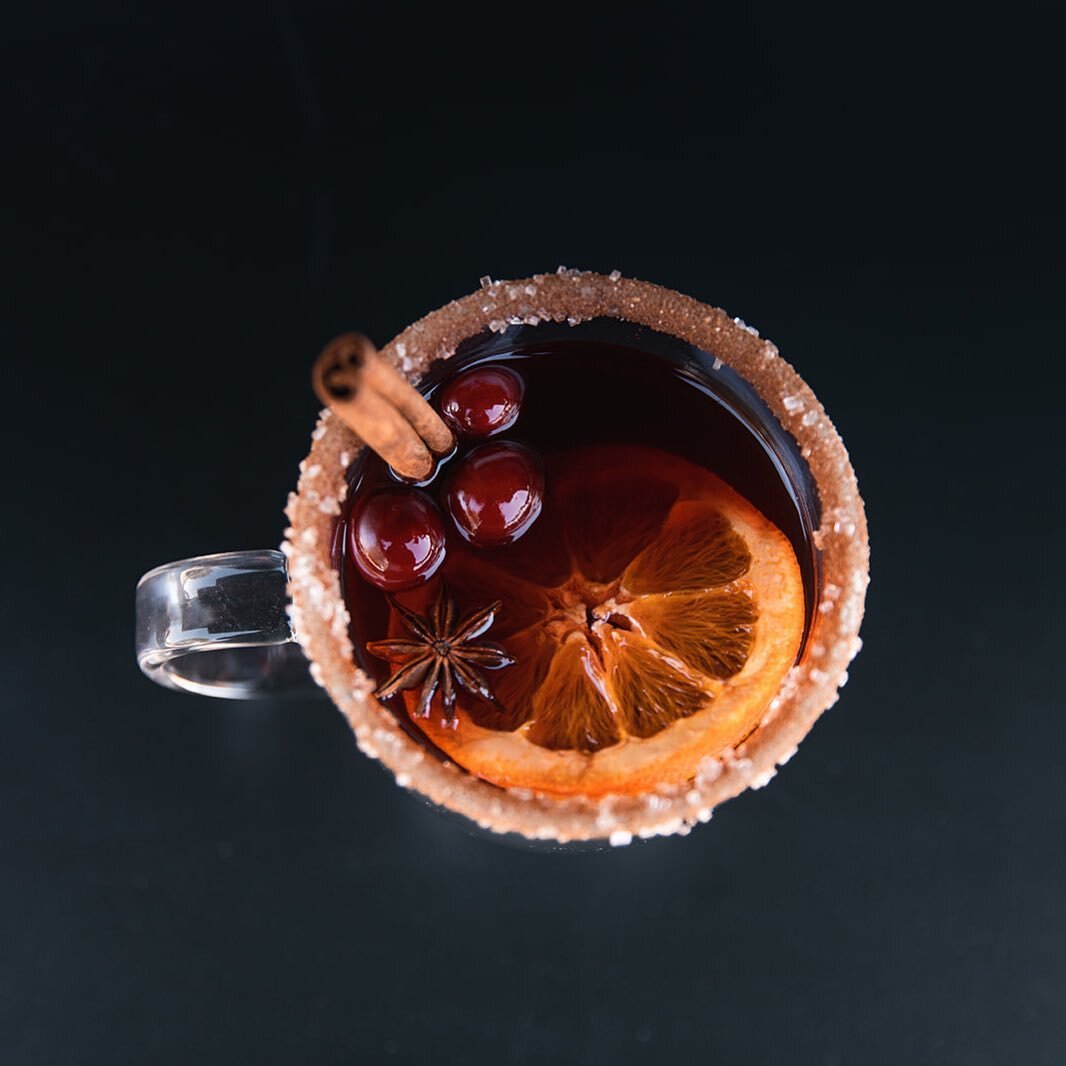 Did you know we serve hot bevs too?? 
Coffee, Tea, Cocoa, Cider, Toddy&rsquo;s&hellip; whether they&rsquo;re the whole menu or a late night addition to your cocktail package, we&rsquo;ll pull out all the stops to create the ultimate cozy drink statio