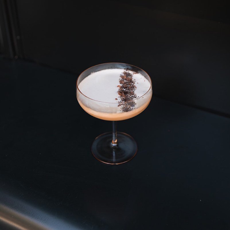 Happy Monday, Instafam! May your coffee be strong, and your espresso martinis be stronger 

☕️🤎

#mobilebar #mobilebartender #craftcocktails #cocktails #cocktailsofinstagram #norcalevents #bayareaevents #sacramentoevents #sacramentoweddings #bayarea