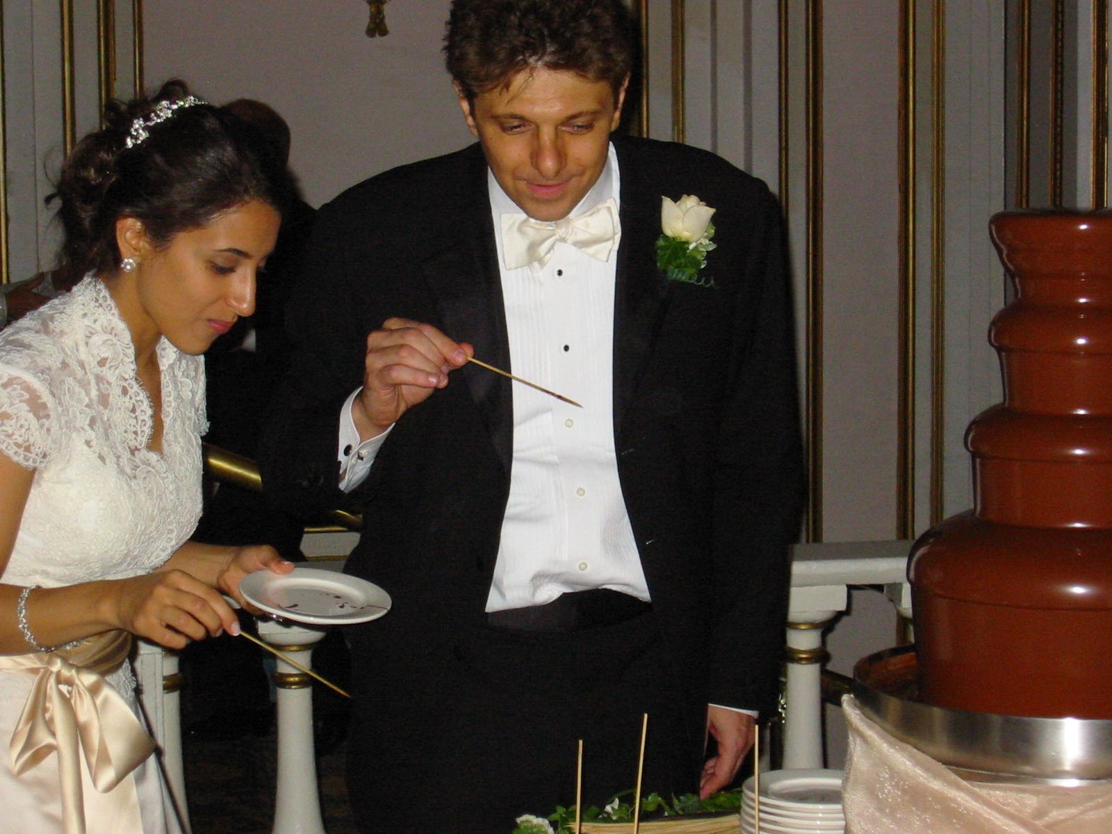 Bride & Groom Dipping.jpg