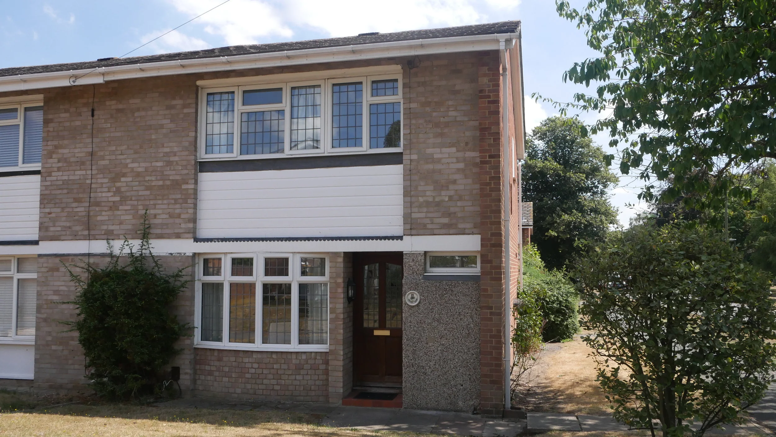 14 Cherrywood Avenue, Englefield Green