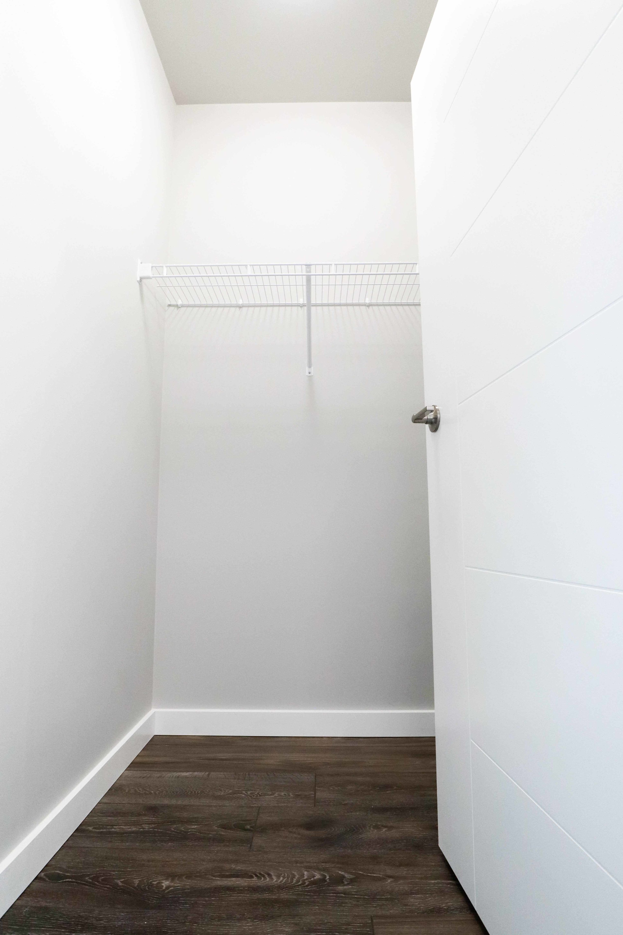 28-front closet.jpg