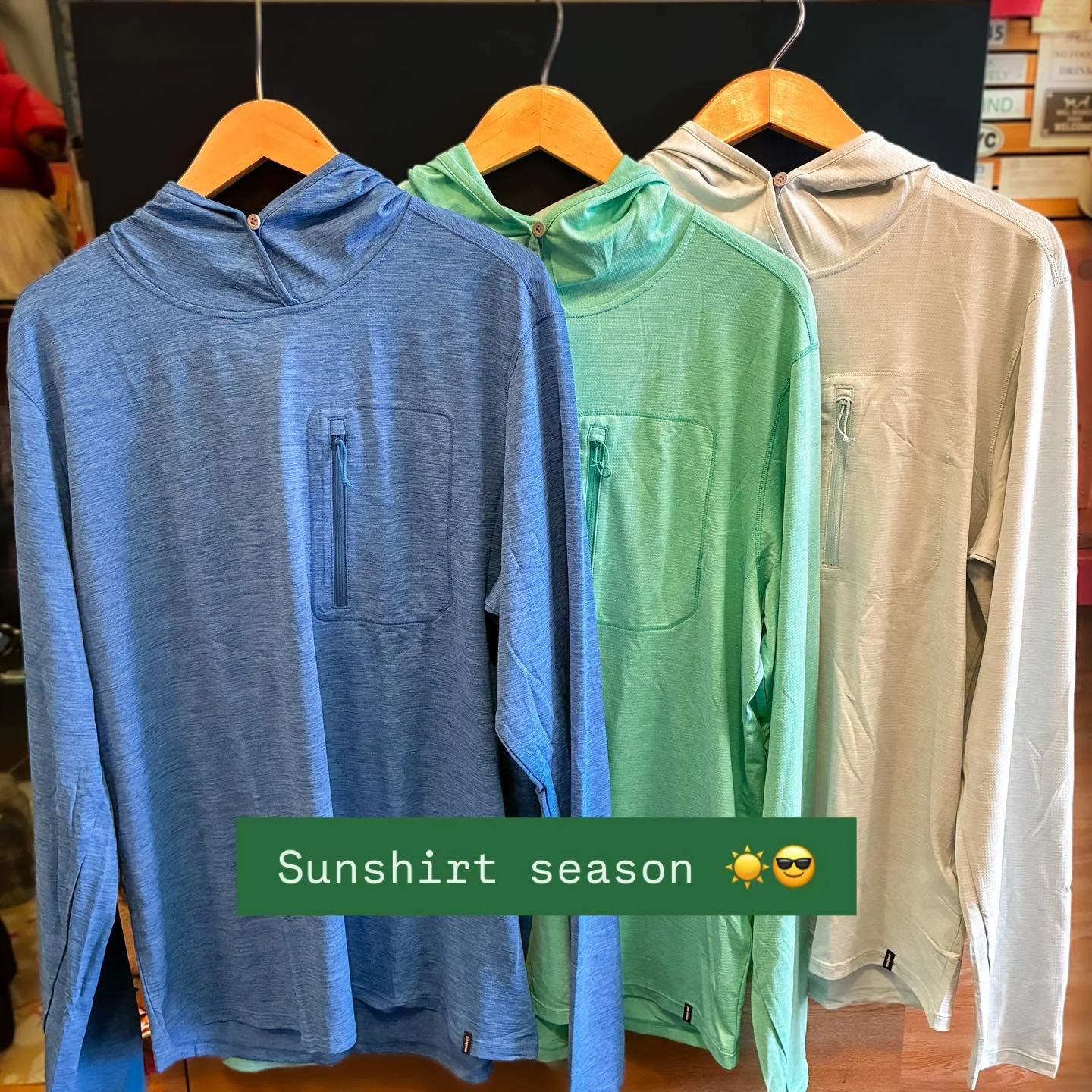 The sun is out, and we&rsquo;ve got the protection you need ☀️ hoods, pockets, and a fun @patagonia design &mdash; what more do you need?

#shoplocal #smallbusiness #spring