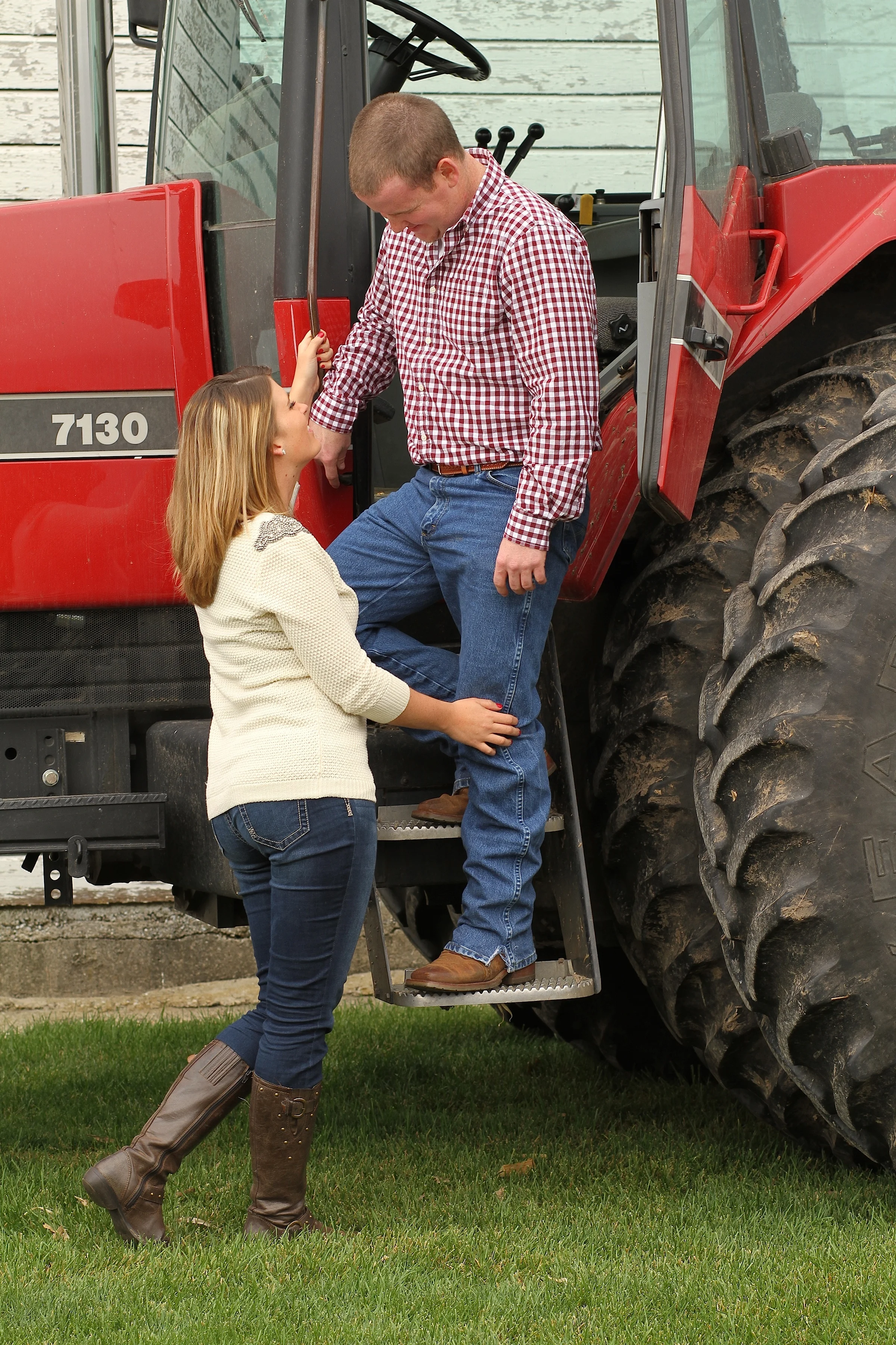 4052 DL Engagement Fall 2014.jpg
