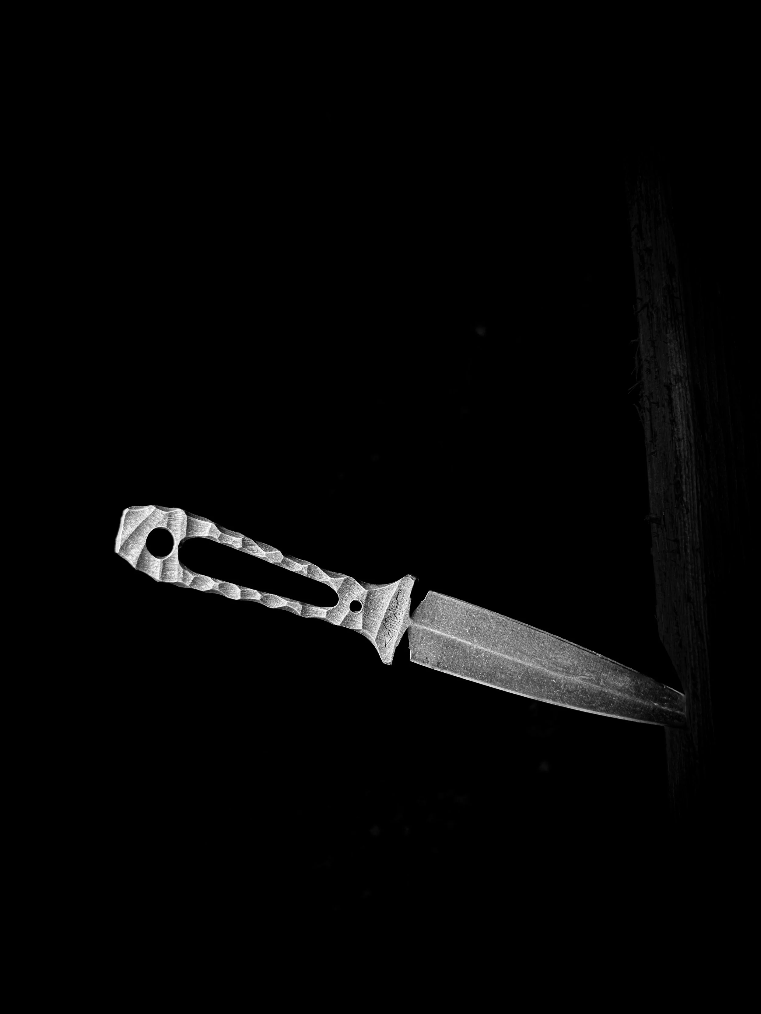 Neolith Dagger