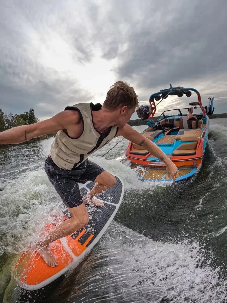 Swell Wakesurf Vests